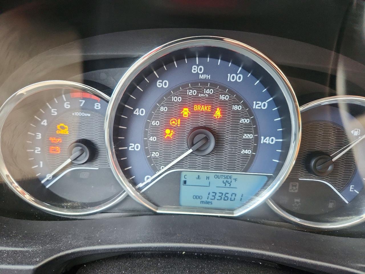 2015 TOYOTA COROLLA L photo 9