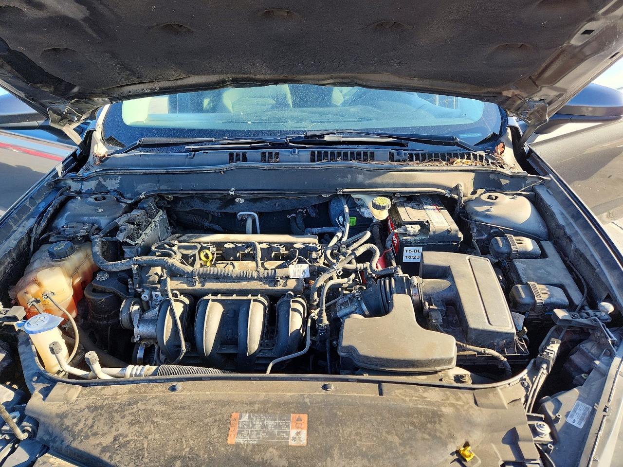 2016 FORD FUSION photo 11