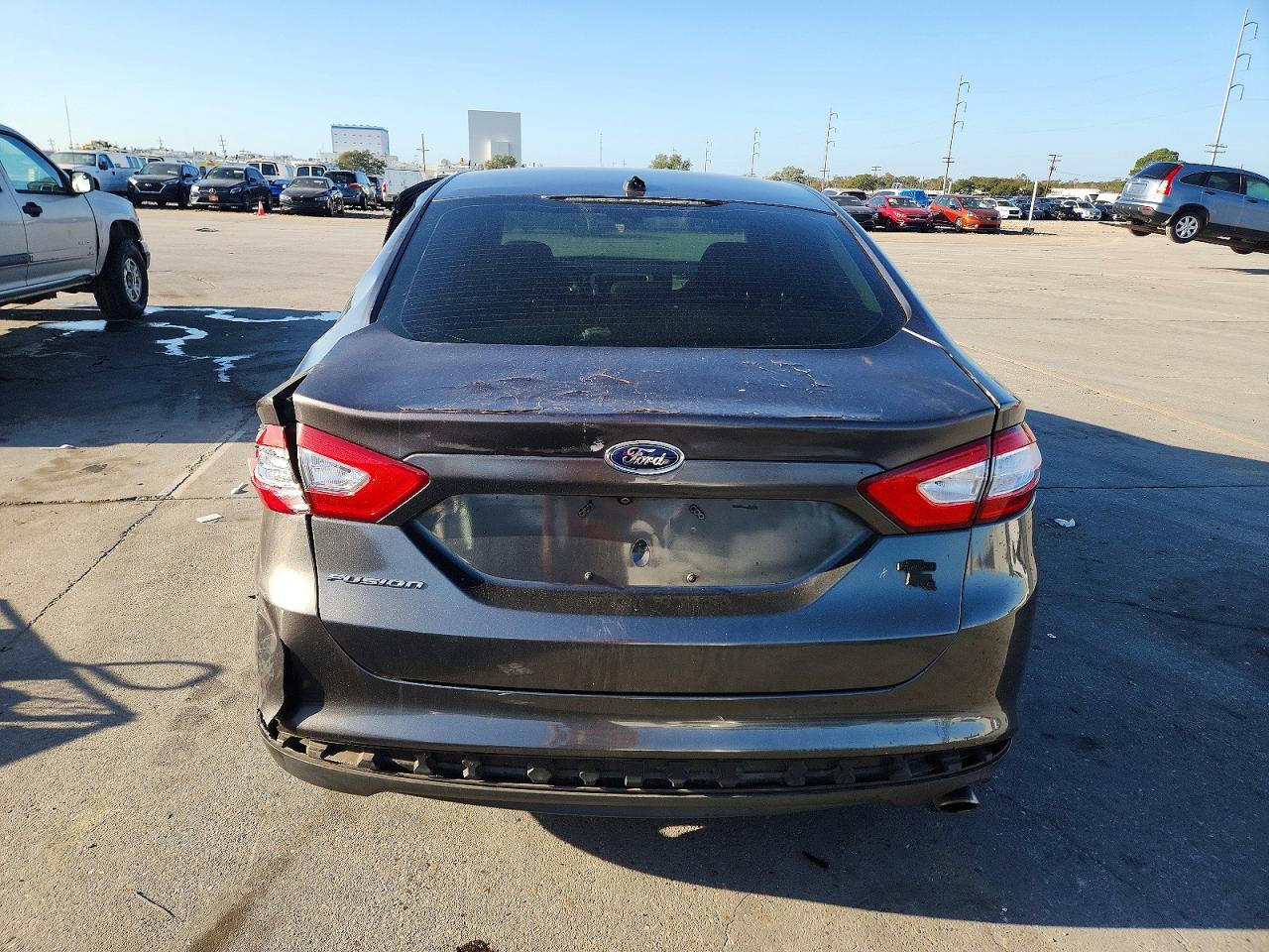 2016 FORD FUSION photo 6