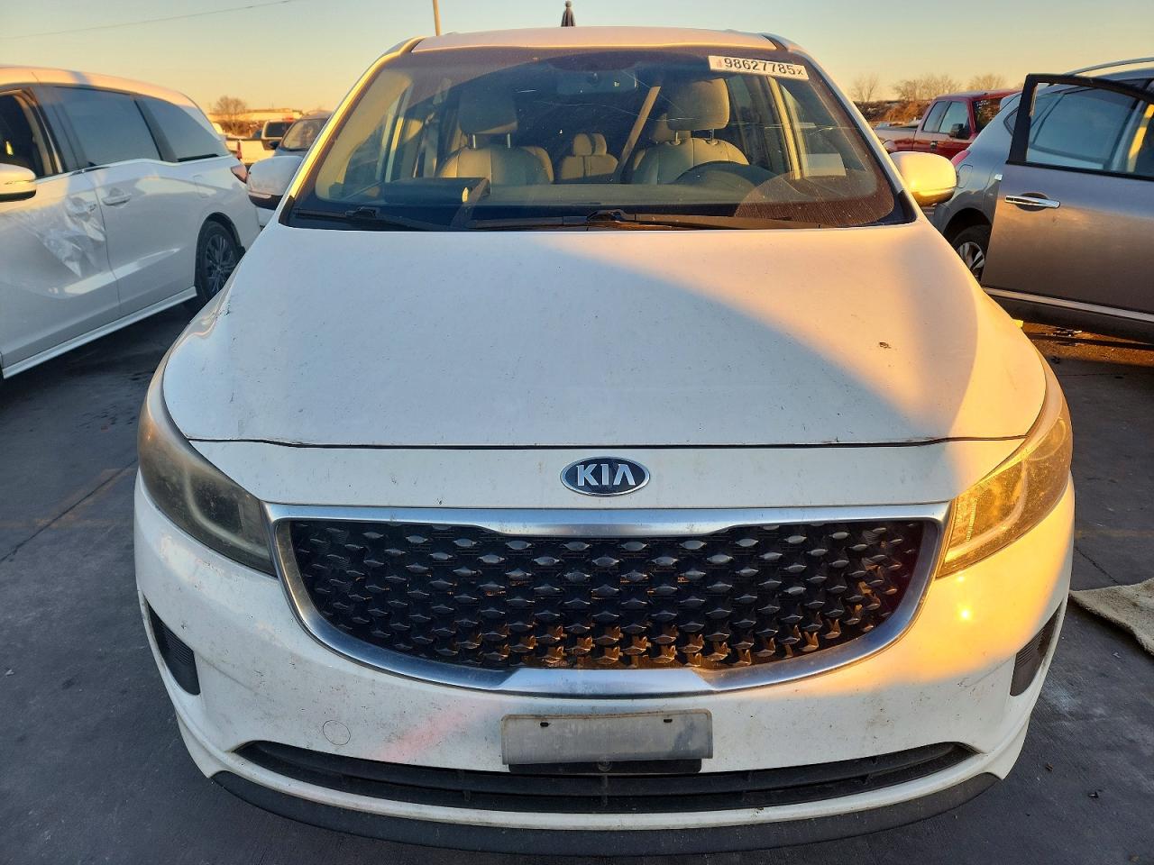 2016 KIA SEDONA LX photo 5