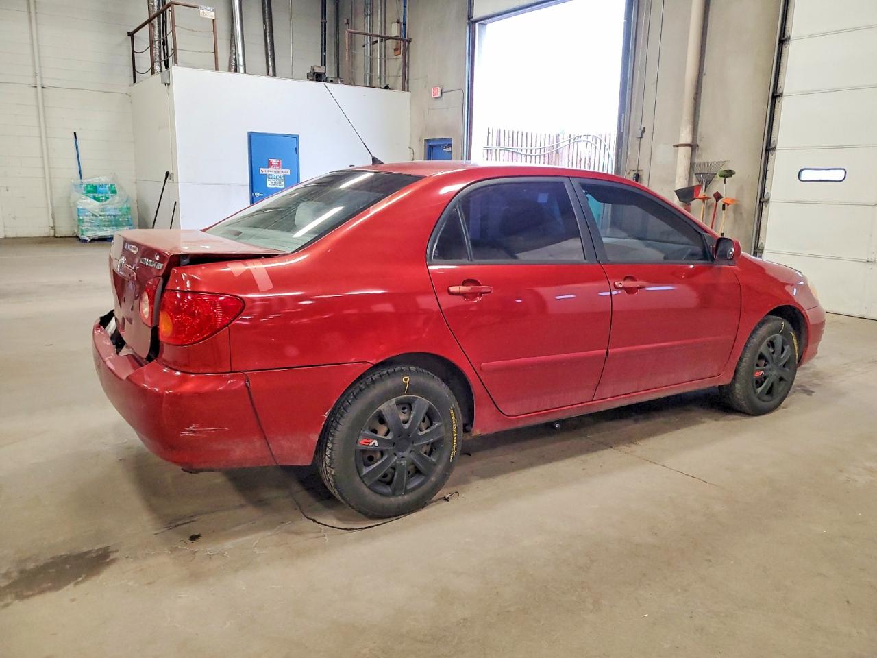 2004 TOYOTA COROLLA CE photo 3