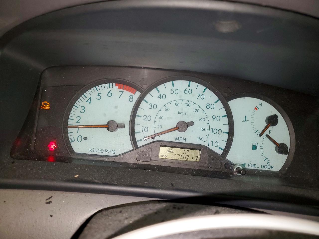 2004 TOYOTA COROLLA CE photo 9