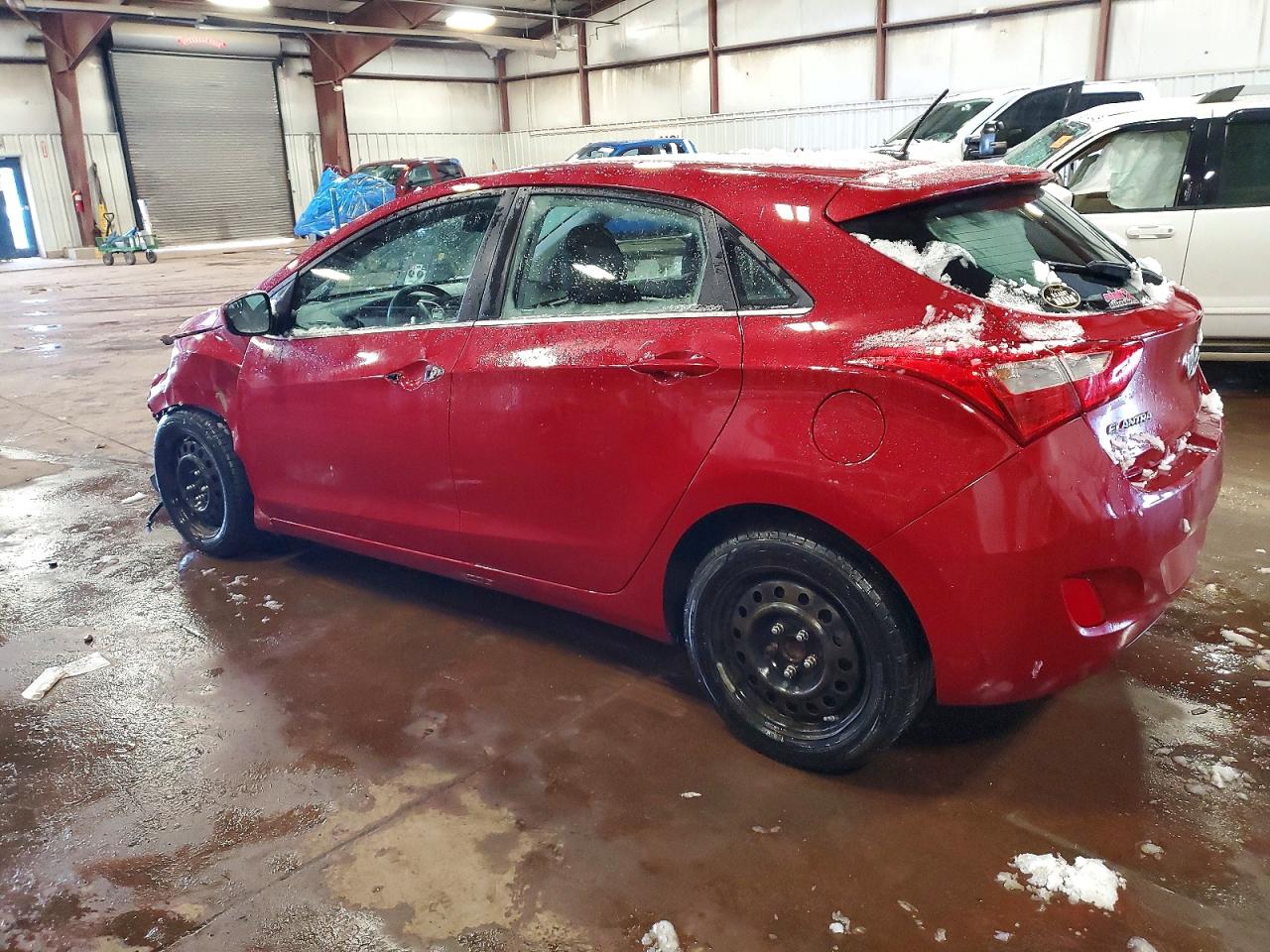 2017 HYUNDAI ELANTRA GT photo 2