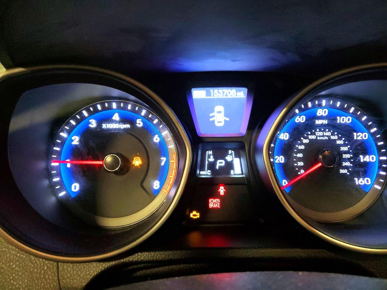 2017 HYUNDAI ELANTRA GT photo 9