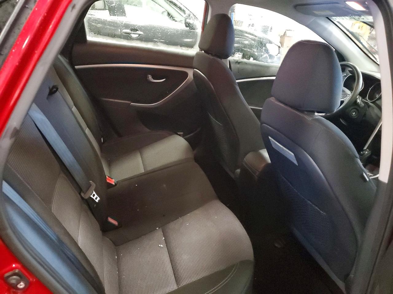 2017 HYUNDAI ELANTRA GT photo 10