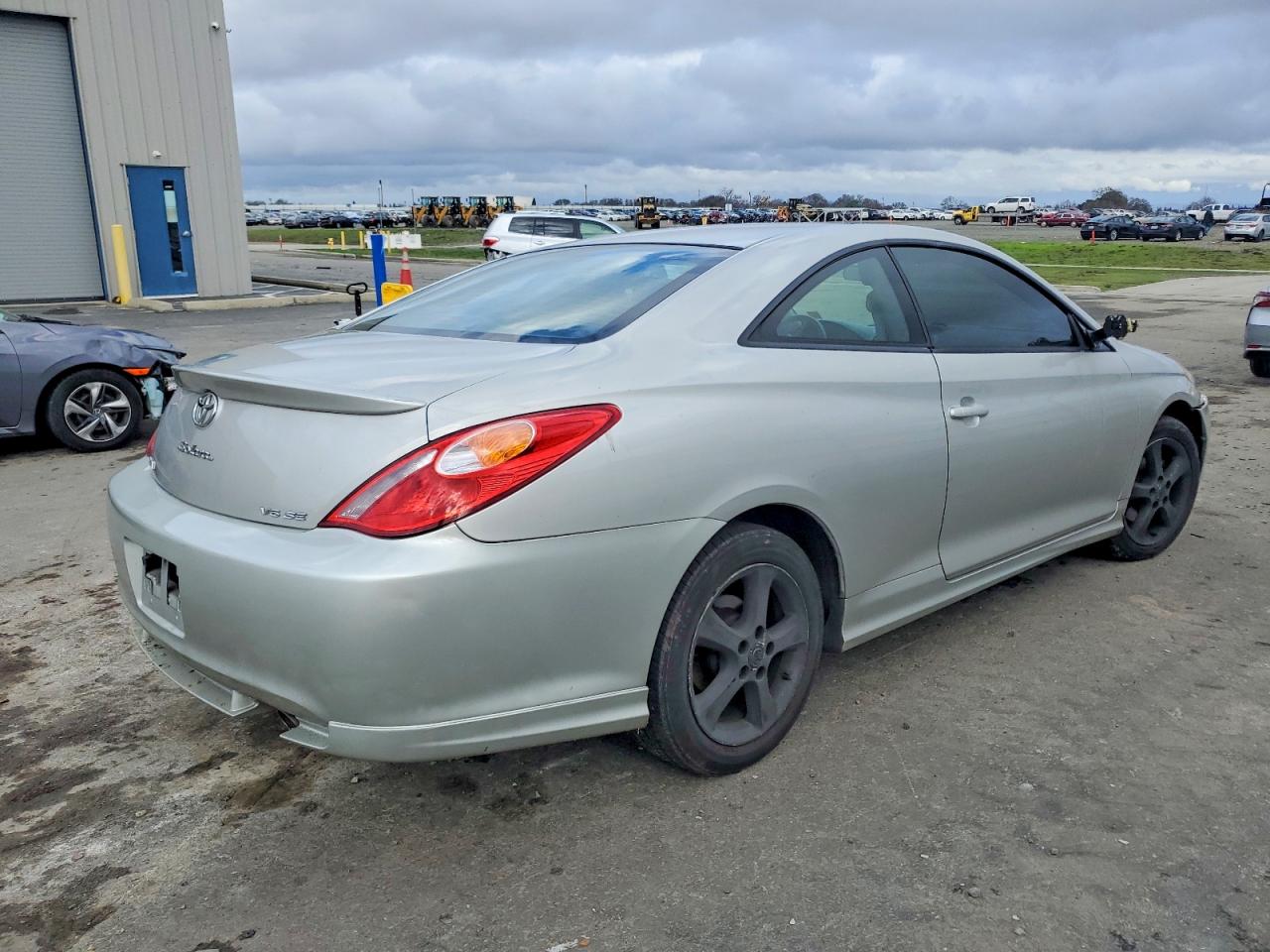 2005 TOYOTA CAMRY SOLARA SE photo 3