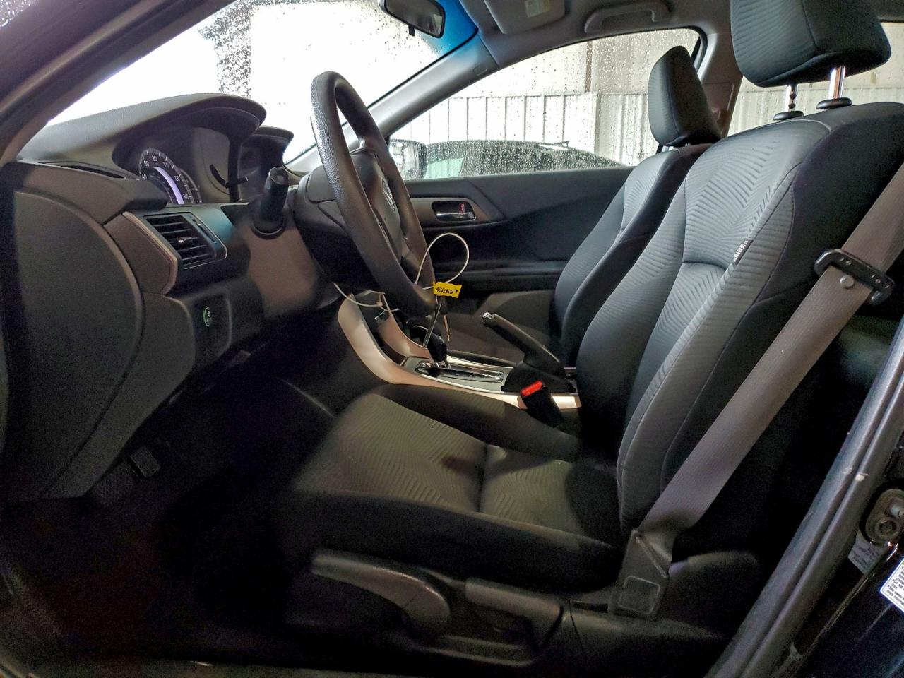 2015 HONDA ACCORD LX photo 7