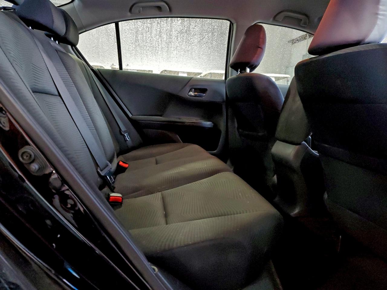 2015 HONDA ACCORD LX photo 10