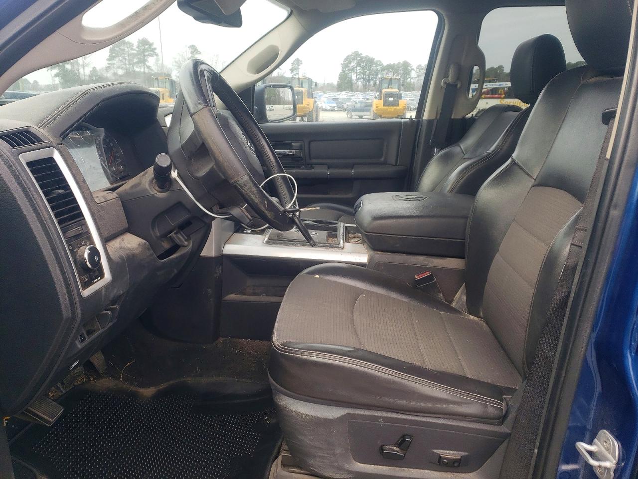 2011 DODGE RAM 1500 photo 7