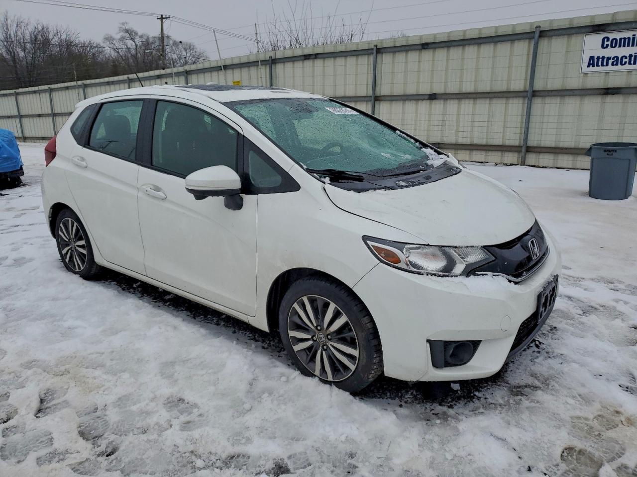 2015 HONDA FIT EX photo 4