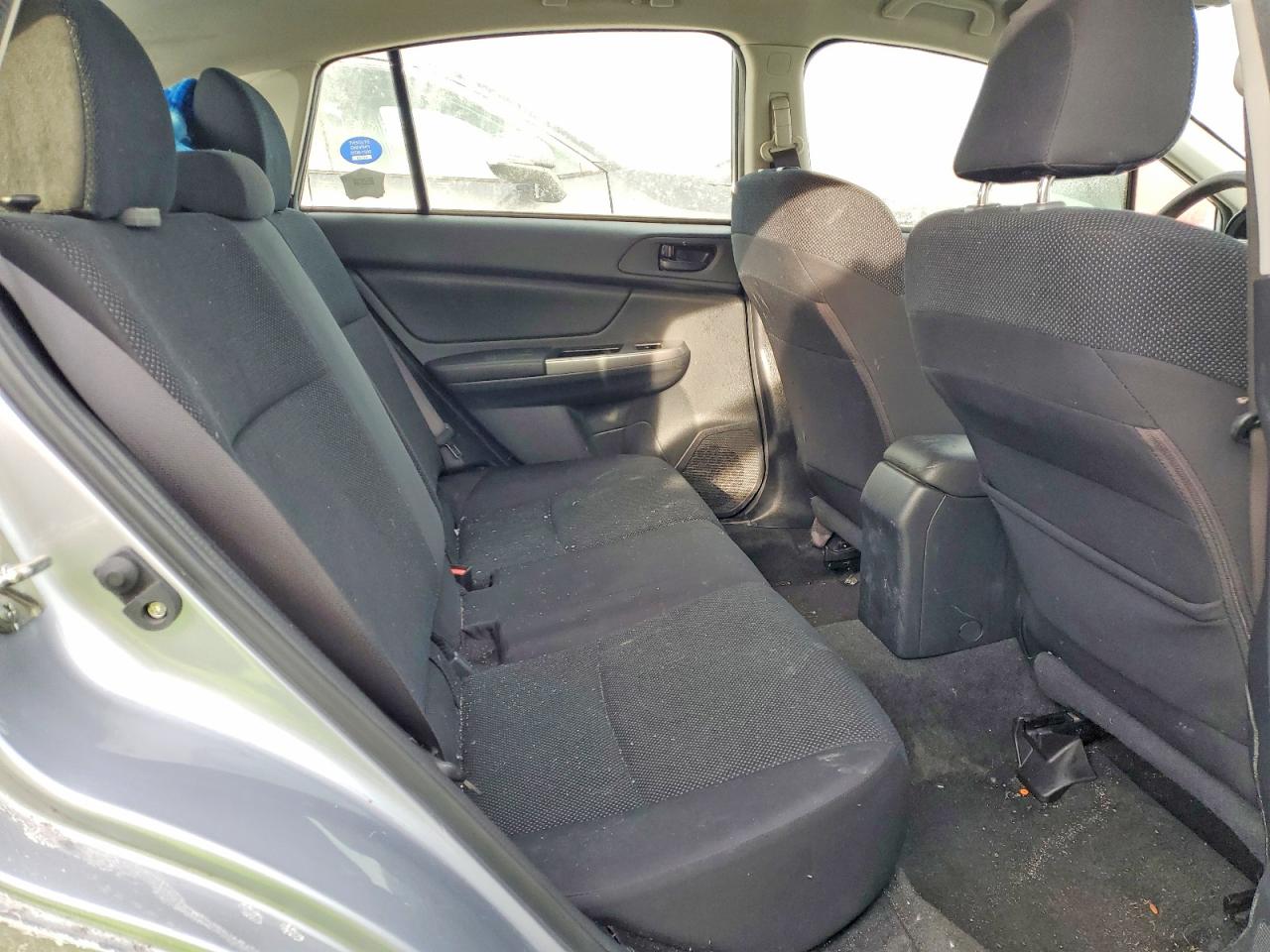 2016 SUBARU IMPREZA photo 10