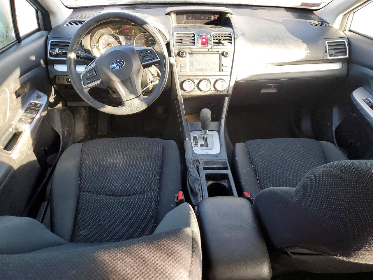 2016 SUBARU IMPREZA photo 8