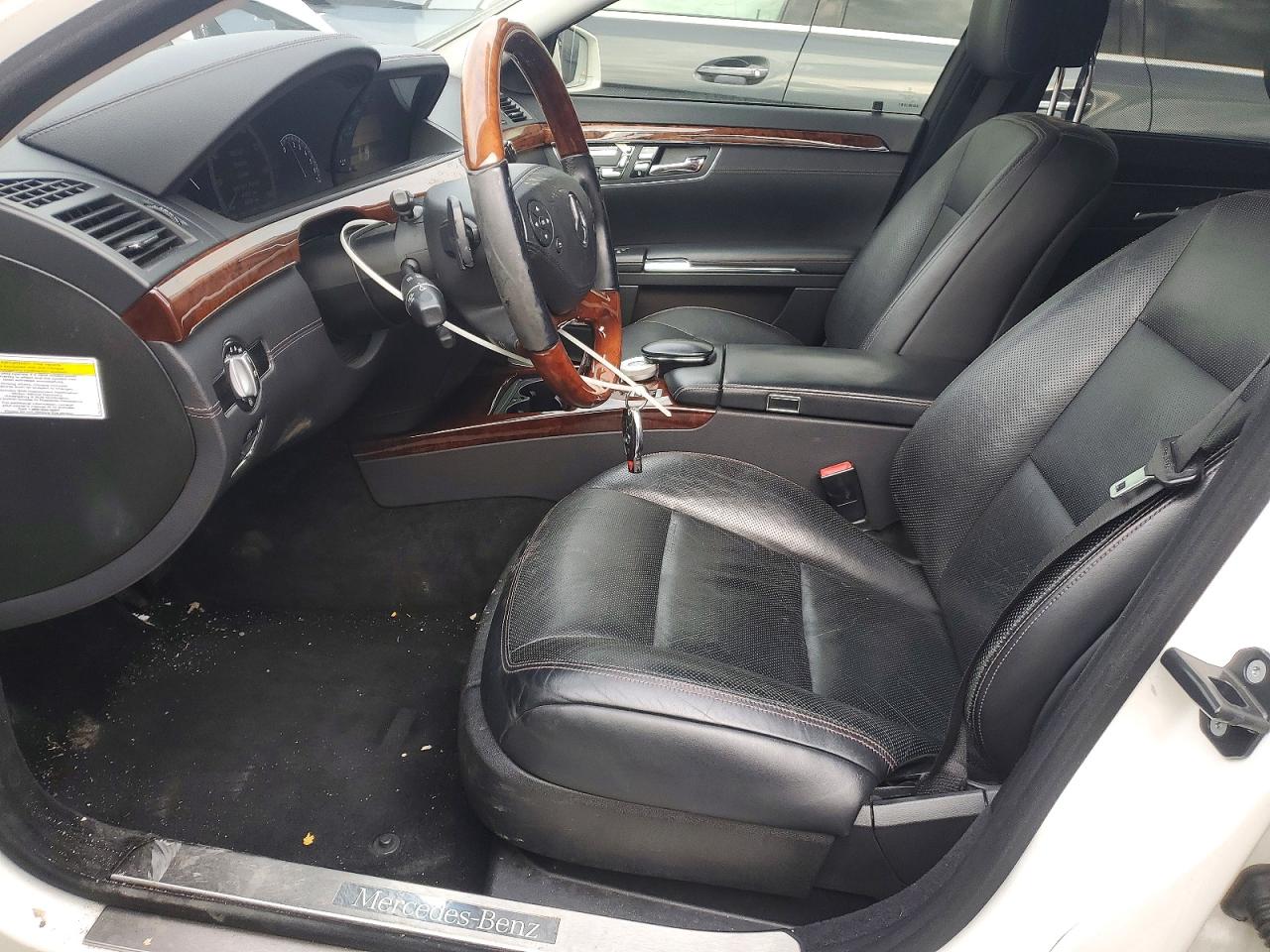 2011 MERCEDES-BENZ S 550 photo 7