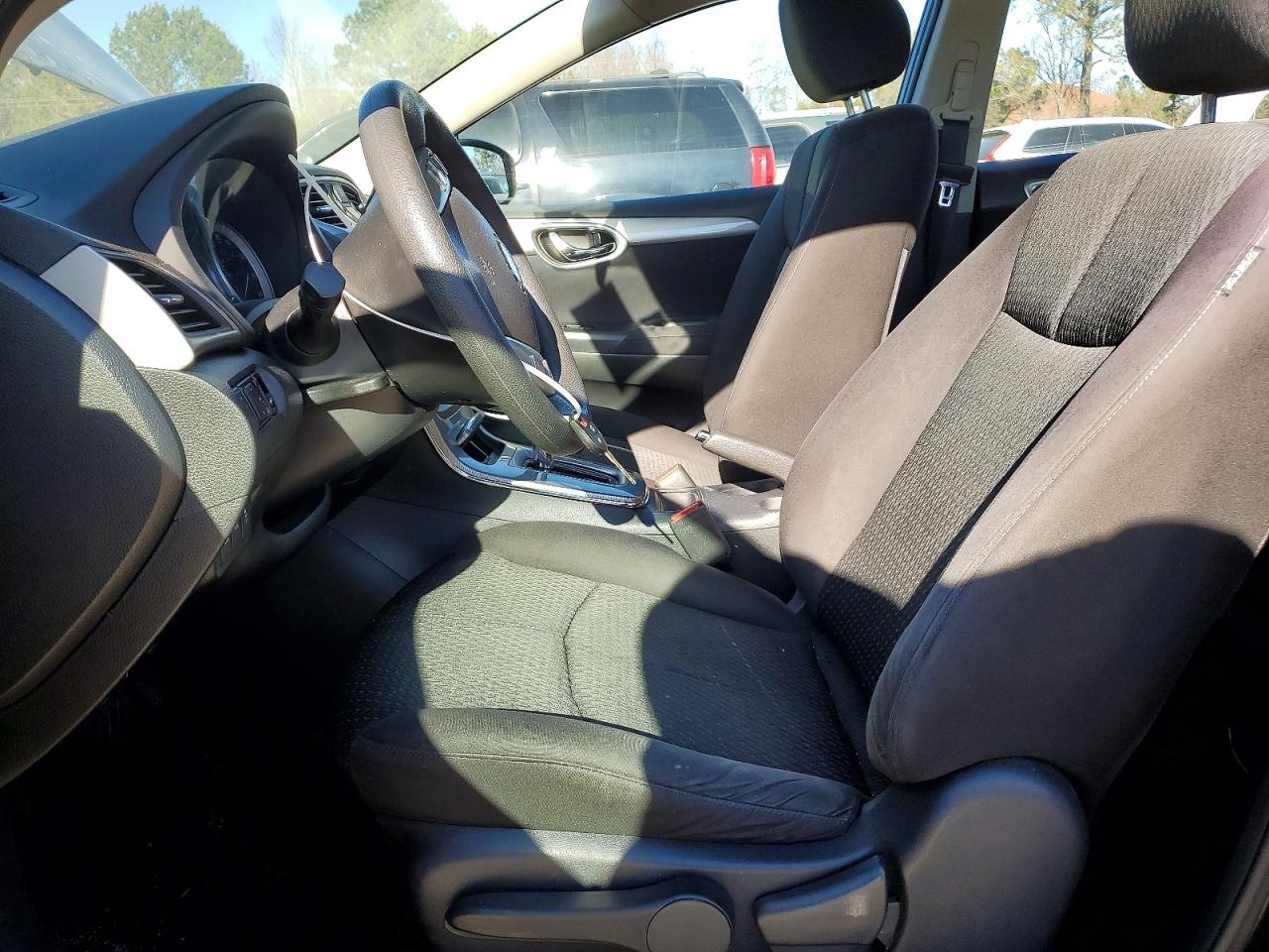 2013 NISSAN SENTRA S photo 13