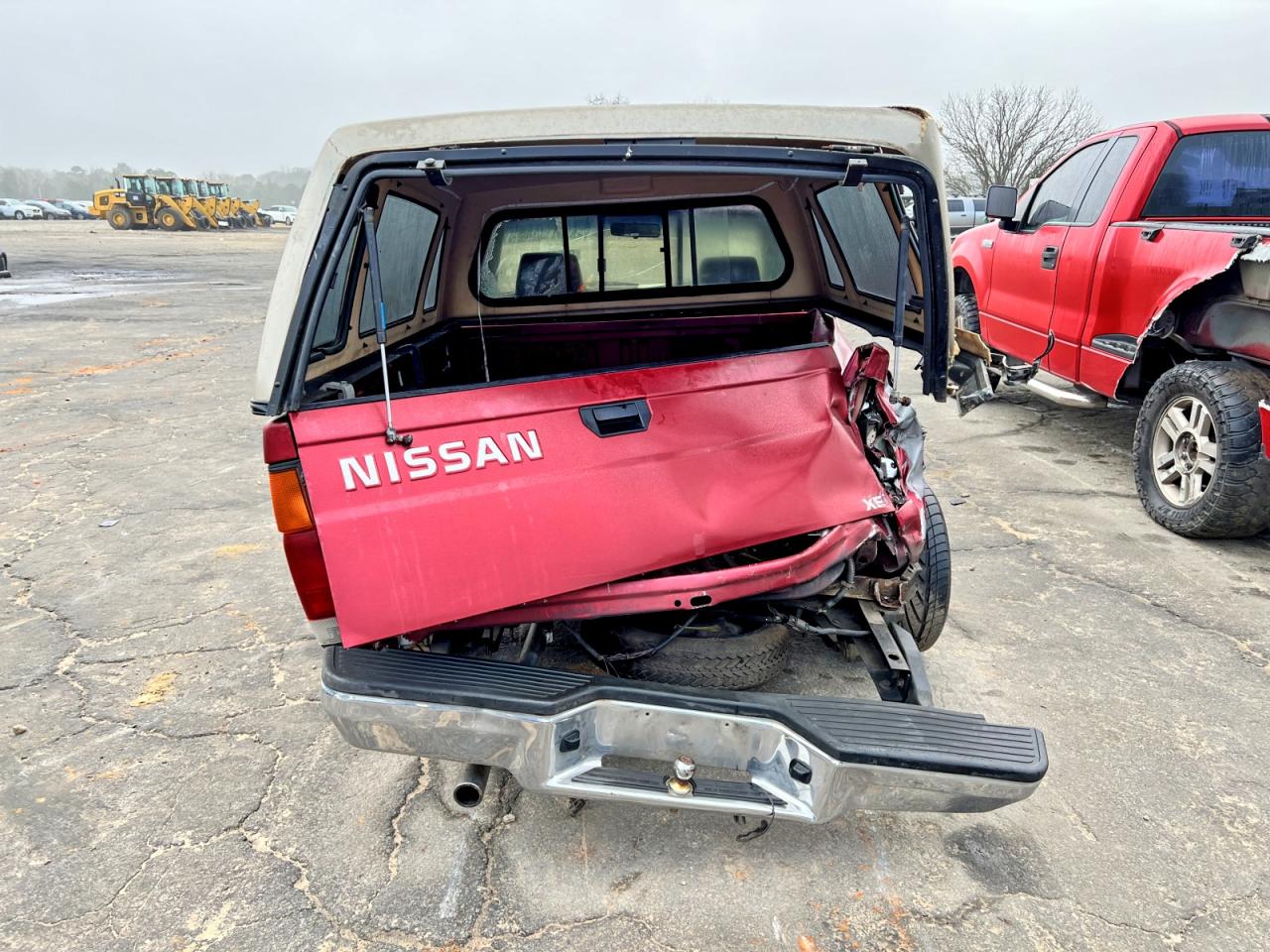1996 NISSAN TRUCK BASE photo 6