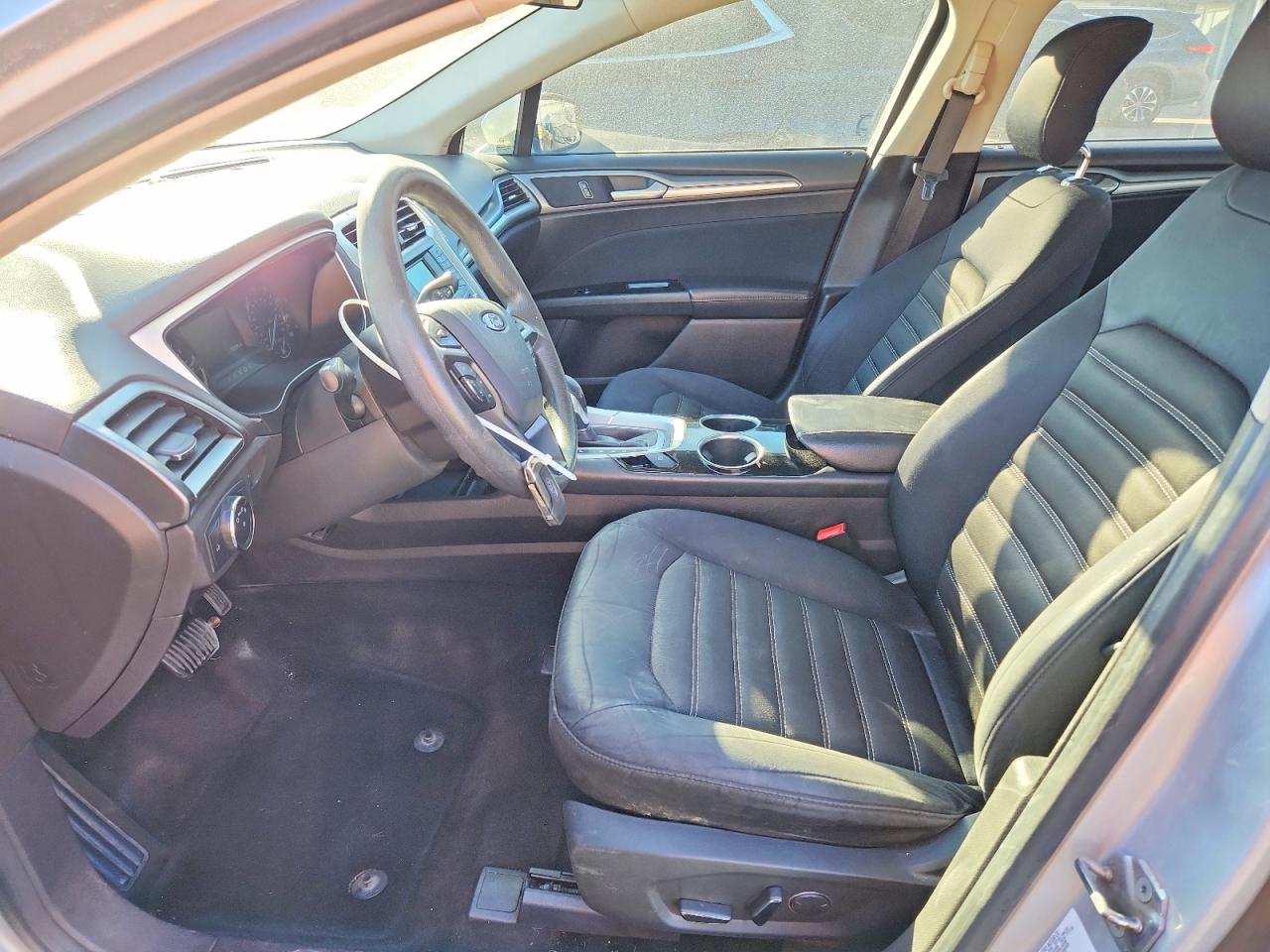 2013 FORD FUSION SE photo 7