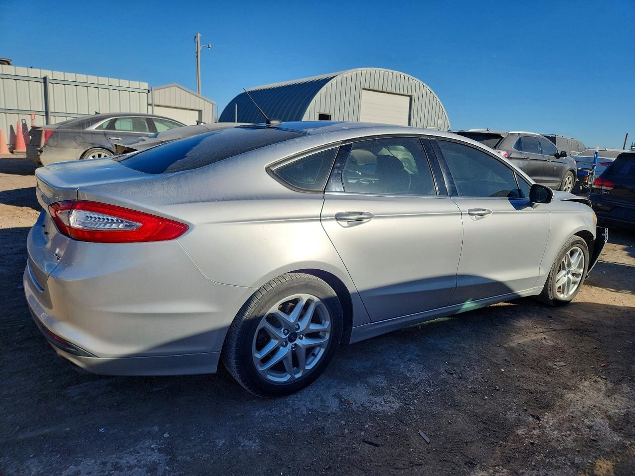 2013 FORD FUSION SE photo 3