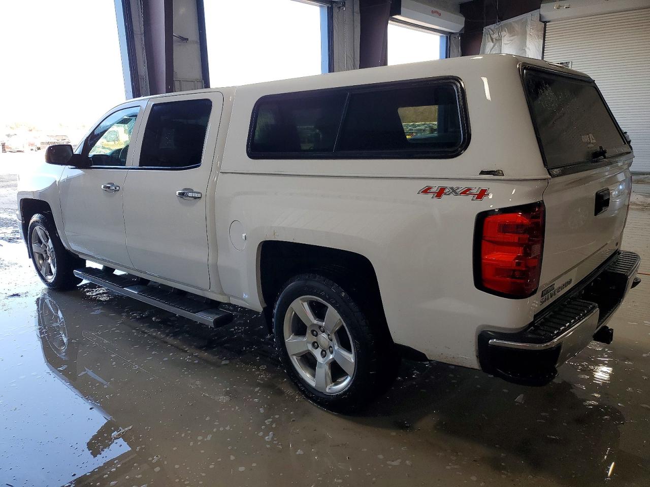 2014 CHEVROLET SILVERADO K1500 LT photo 2