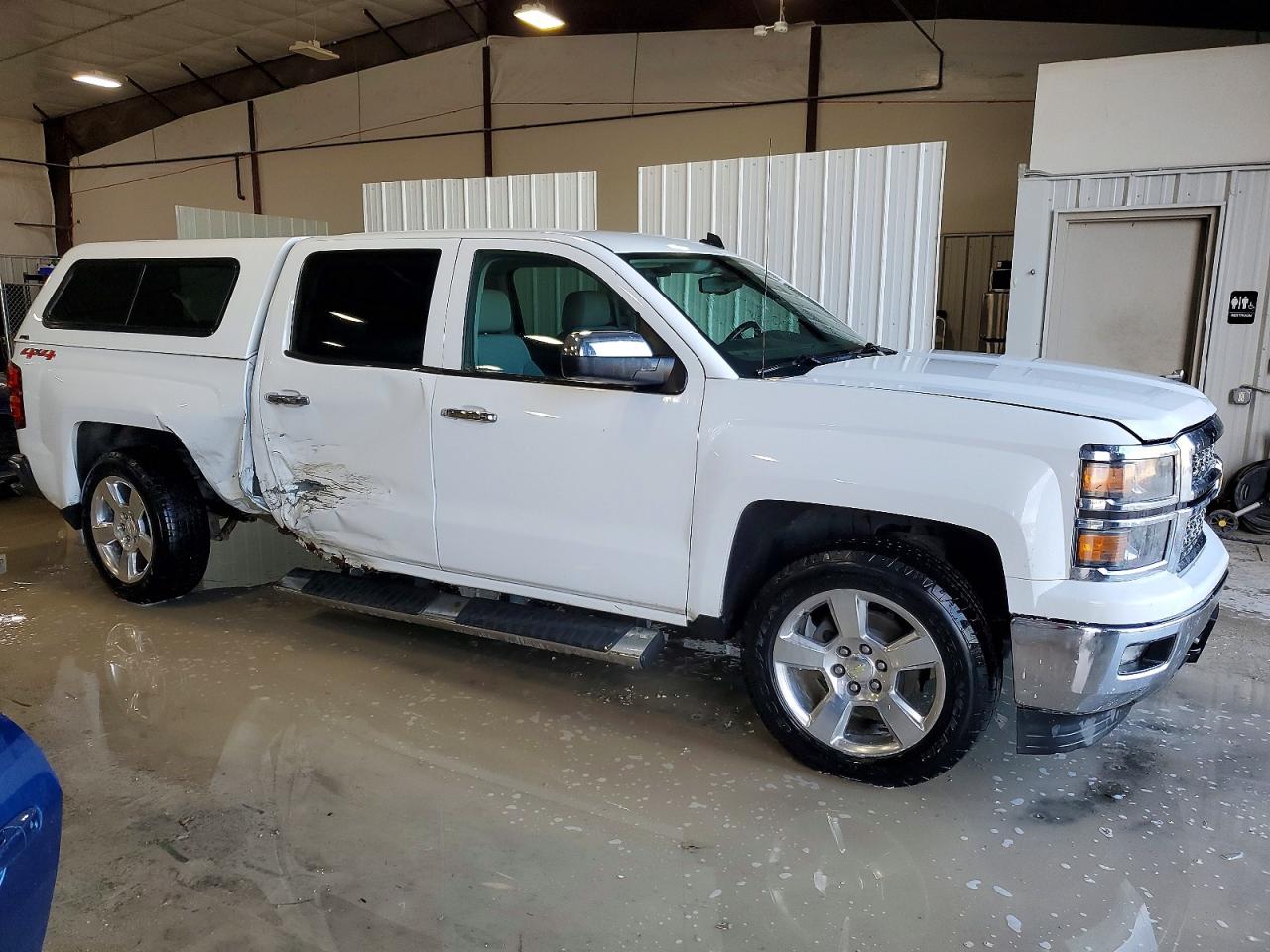 2014 CHEVROLET SILVERADO K1500 LT photo 4