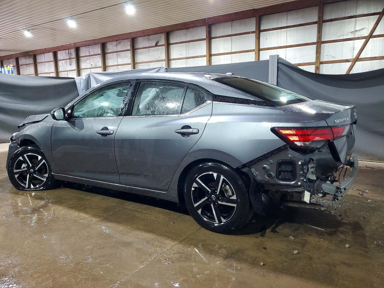 2025 NISSAN SENTRA SV photo 2