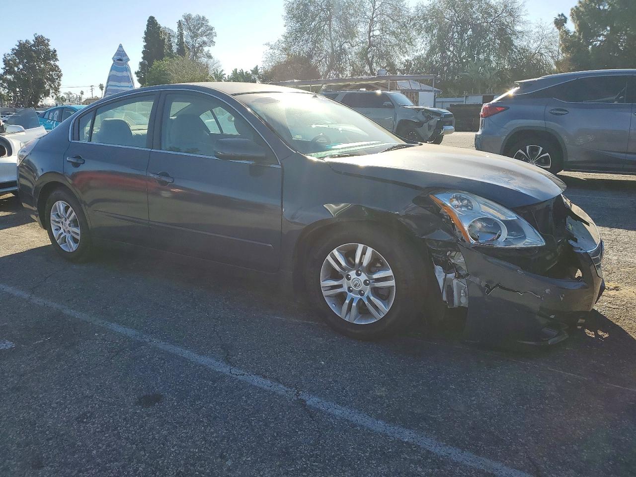 2012 NISSAN ALTIMA BASE photo 4