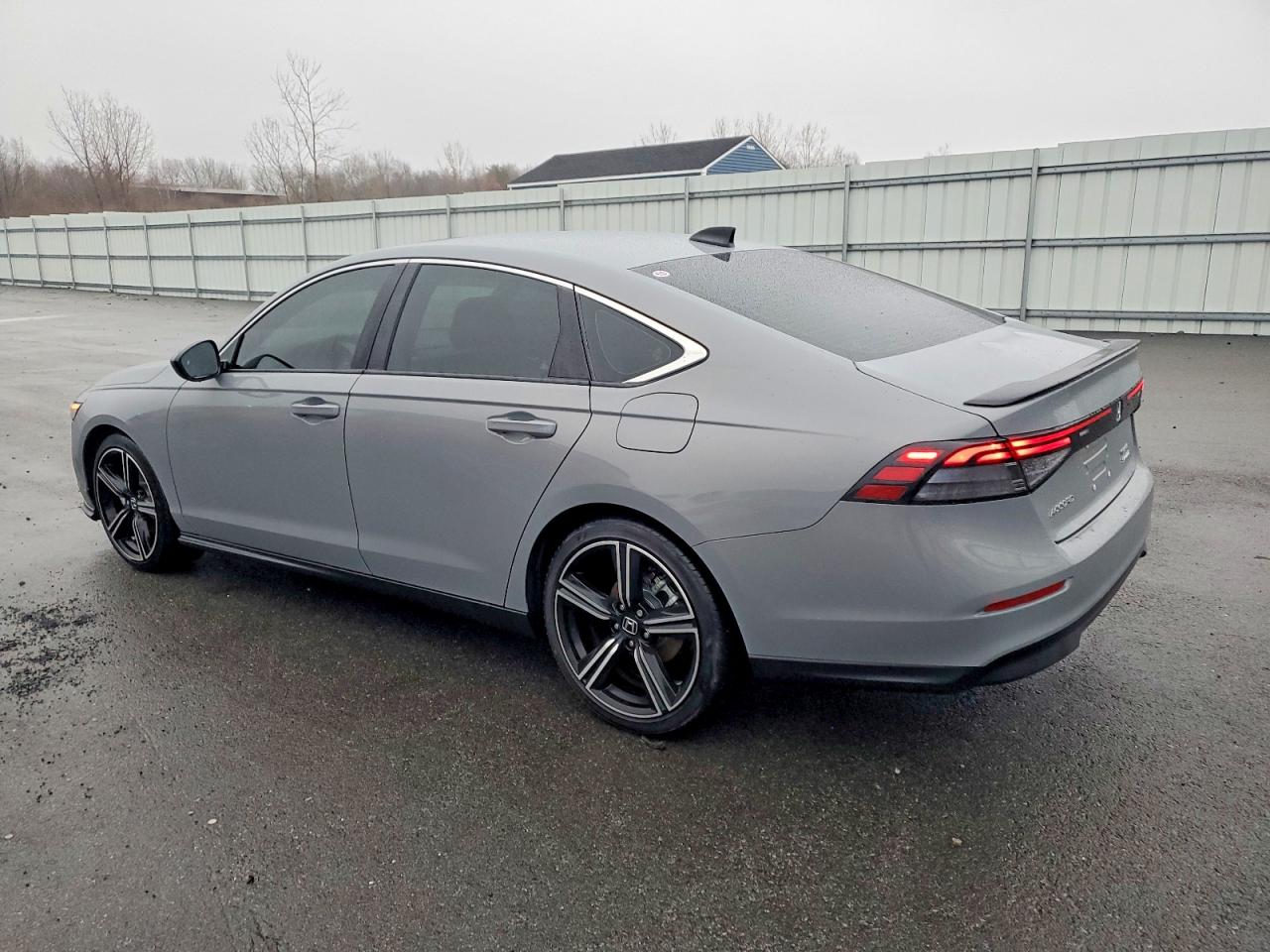 2025 HONDA ACCORD HYBRID SPORT photo 2