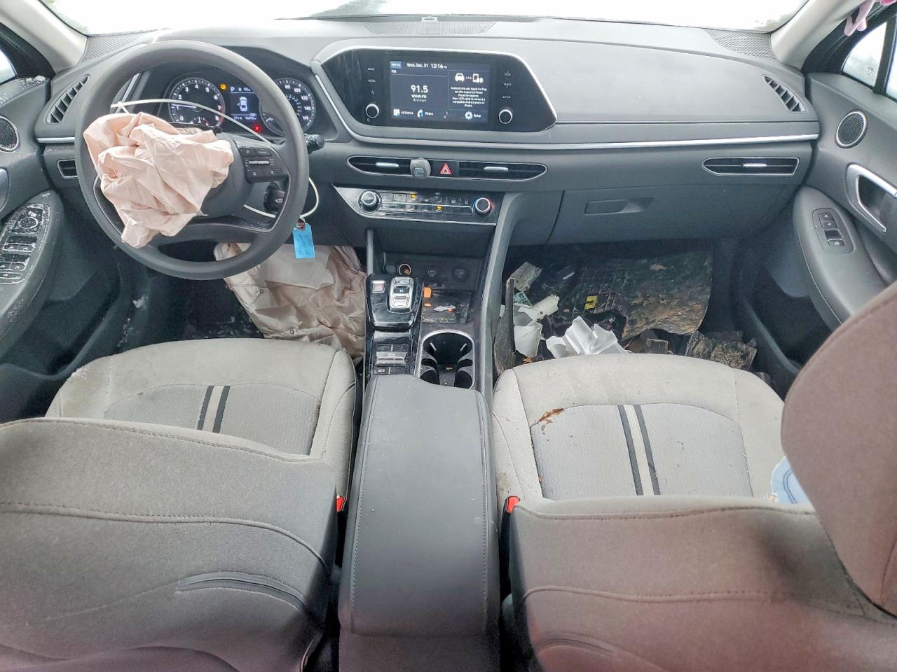 2020 HYUNDAI SONATA SE photo 8