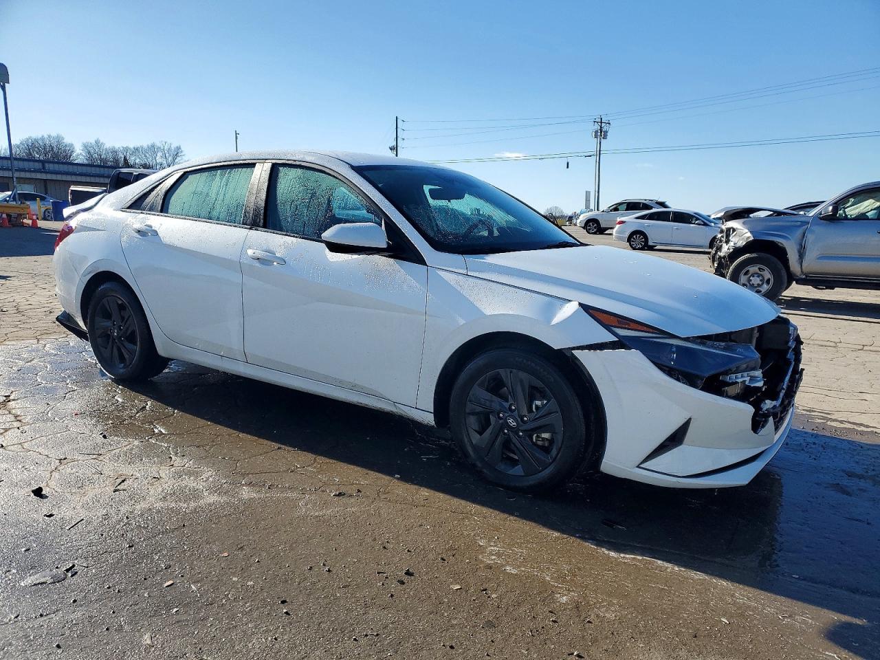 2023 HYUNDAI ELANTRA BLUE photo 4