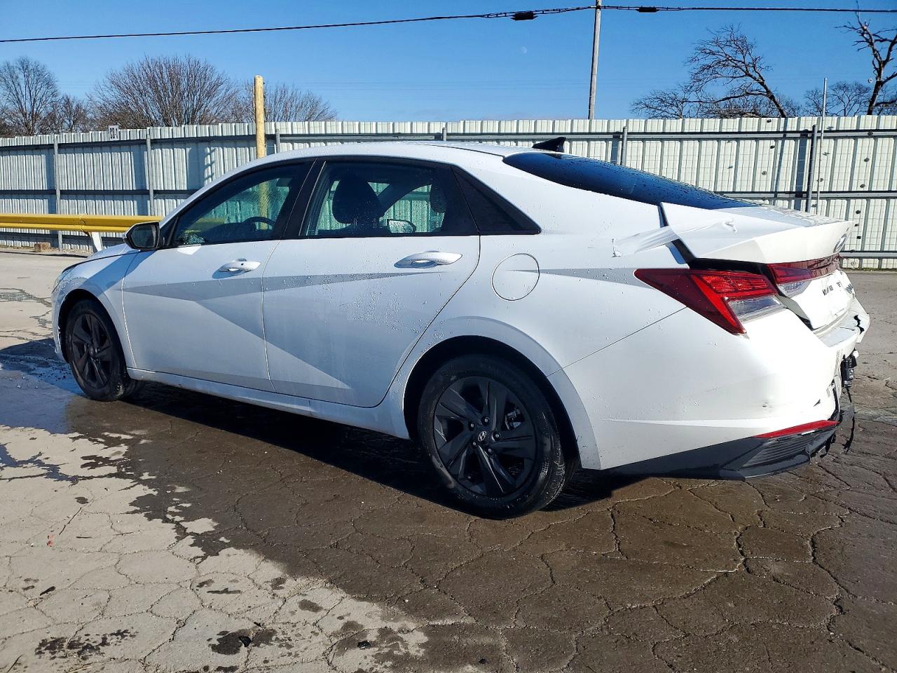 2023 HYUNDAI ELANTRA BLUE photo 2