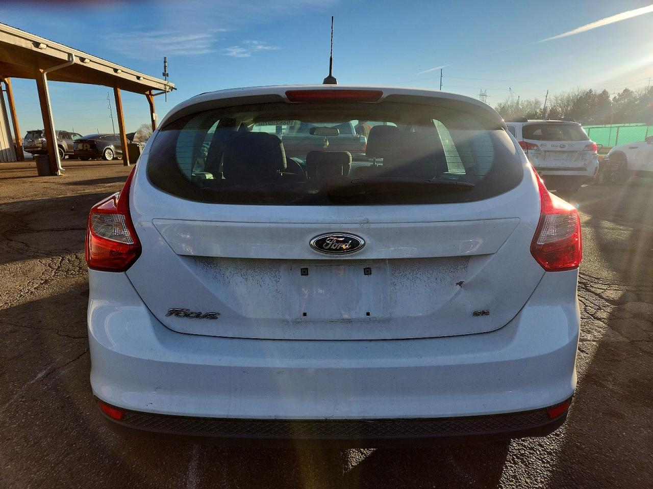 2014 FORD FOCUS SE photo 6