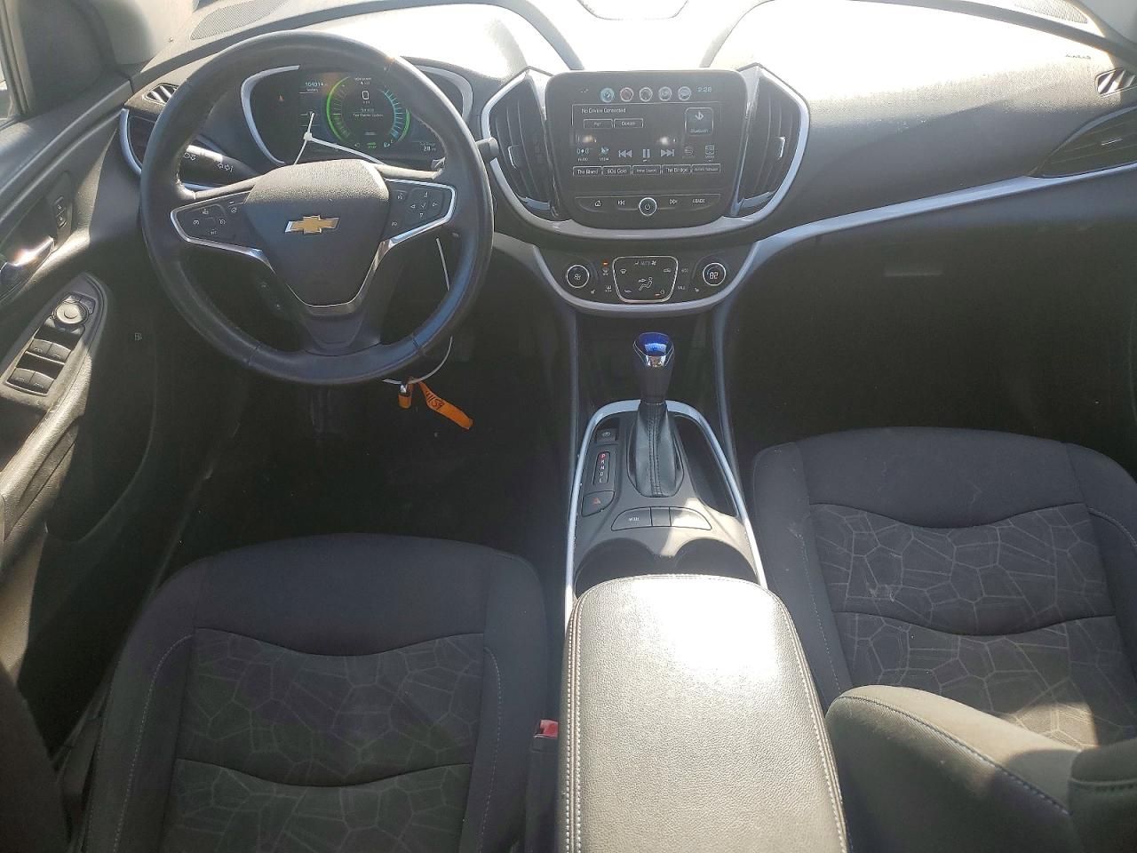 2017 CHEVROLET VOLT LT photo 8