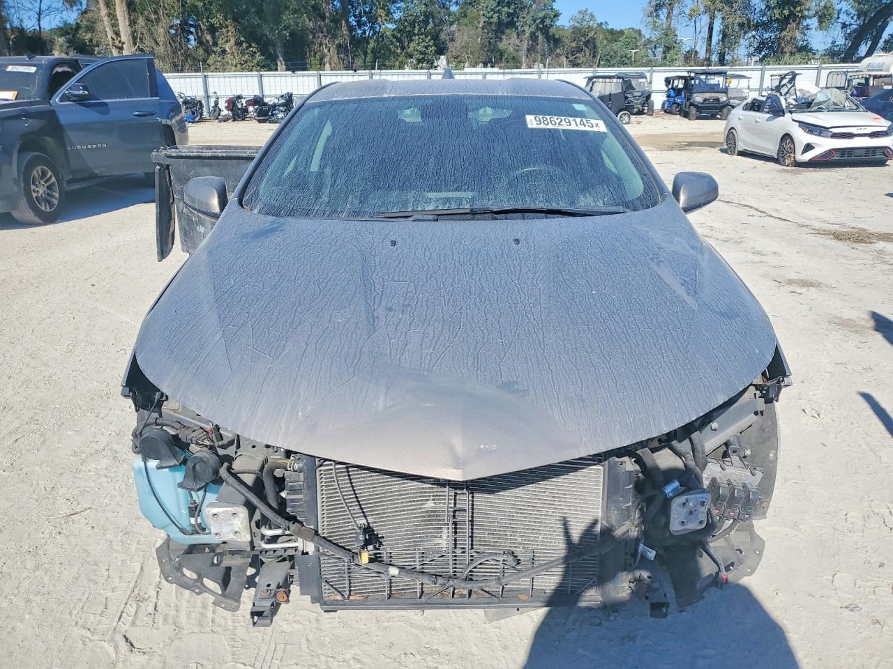 2017 CHEVROLET VOLT LT photo 5