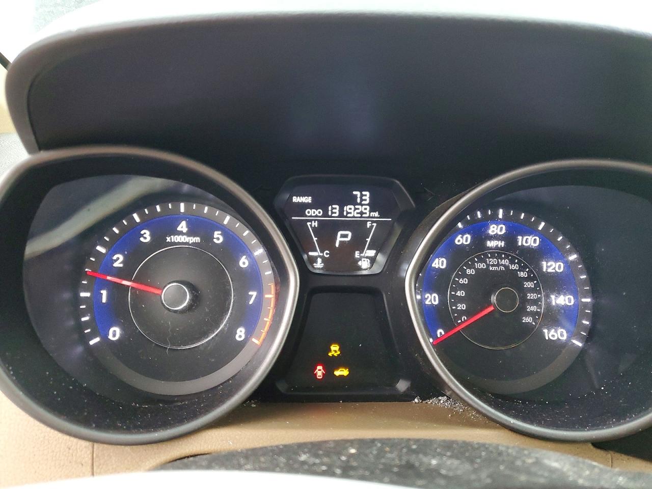 2013 HYUNDAI ELANTRA GLS photo 33