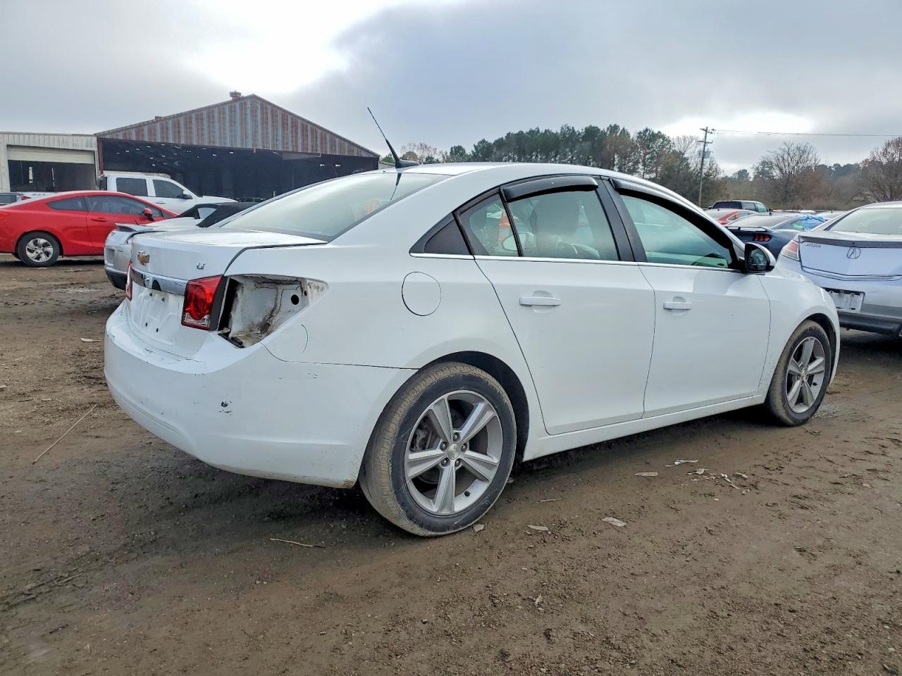 2013 CHEVROLET CRUZE LT photo 3