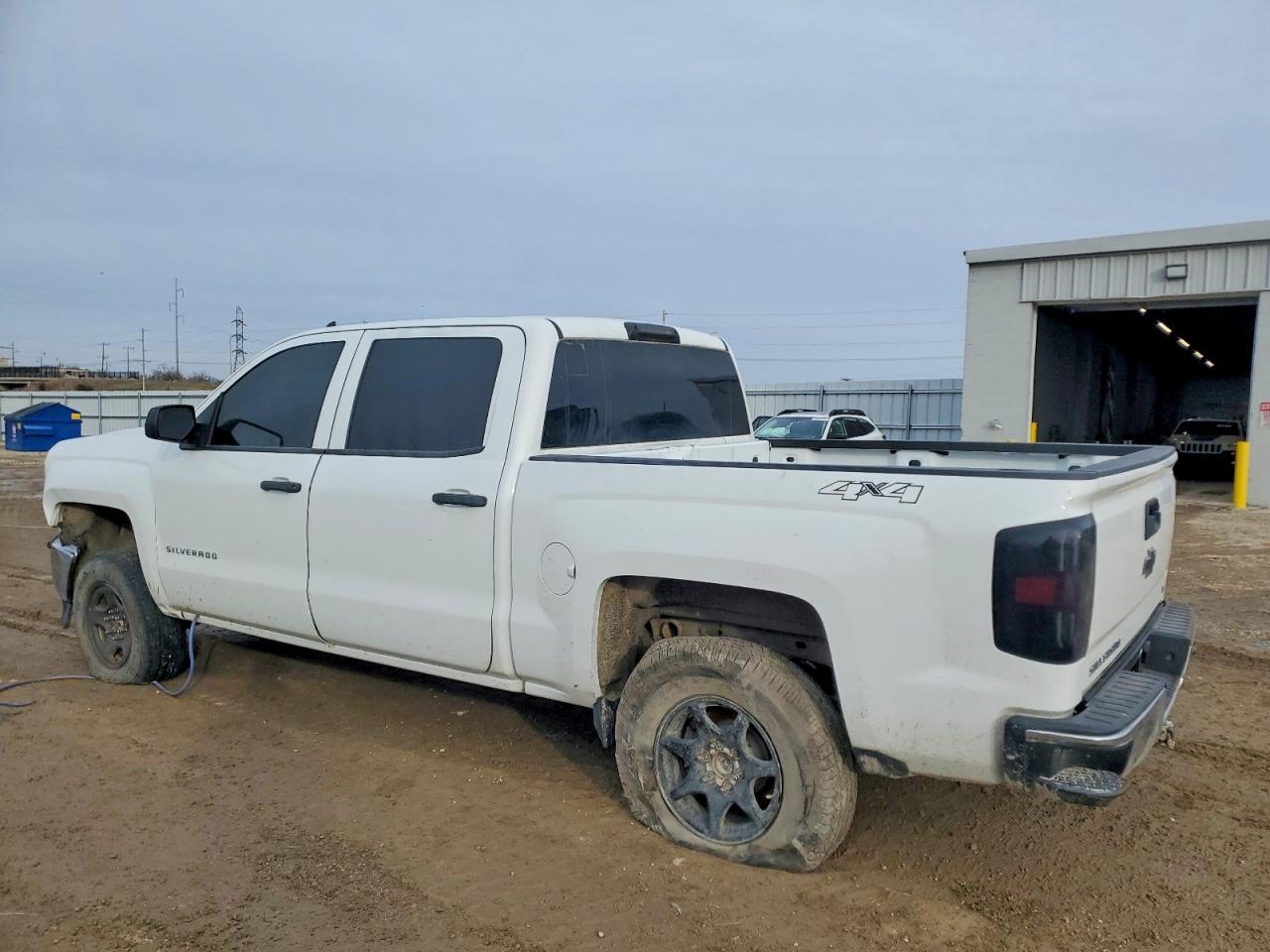 2014 CHEVROLET SILVERADO K1500 LT photo 2