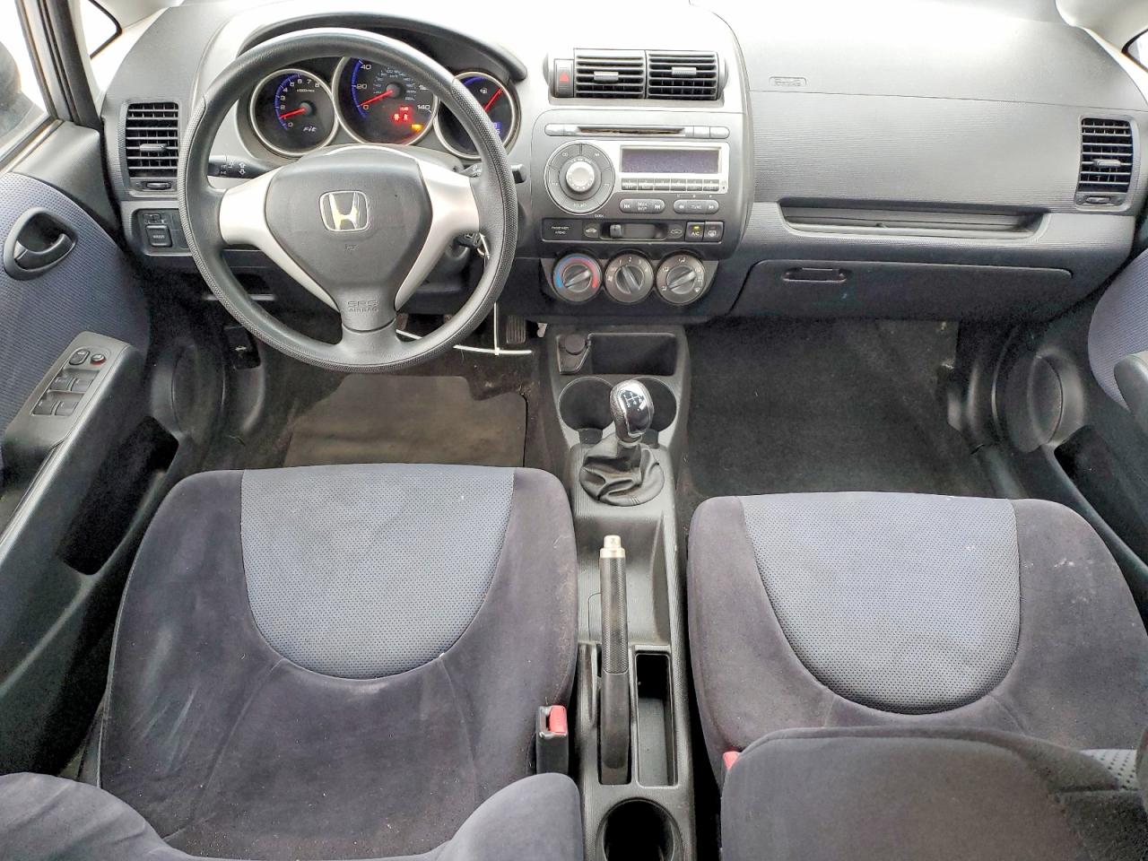 2008 HONDA FIT photo 8