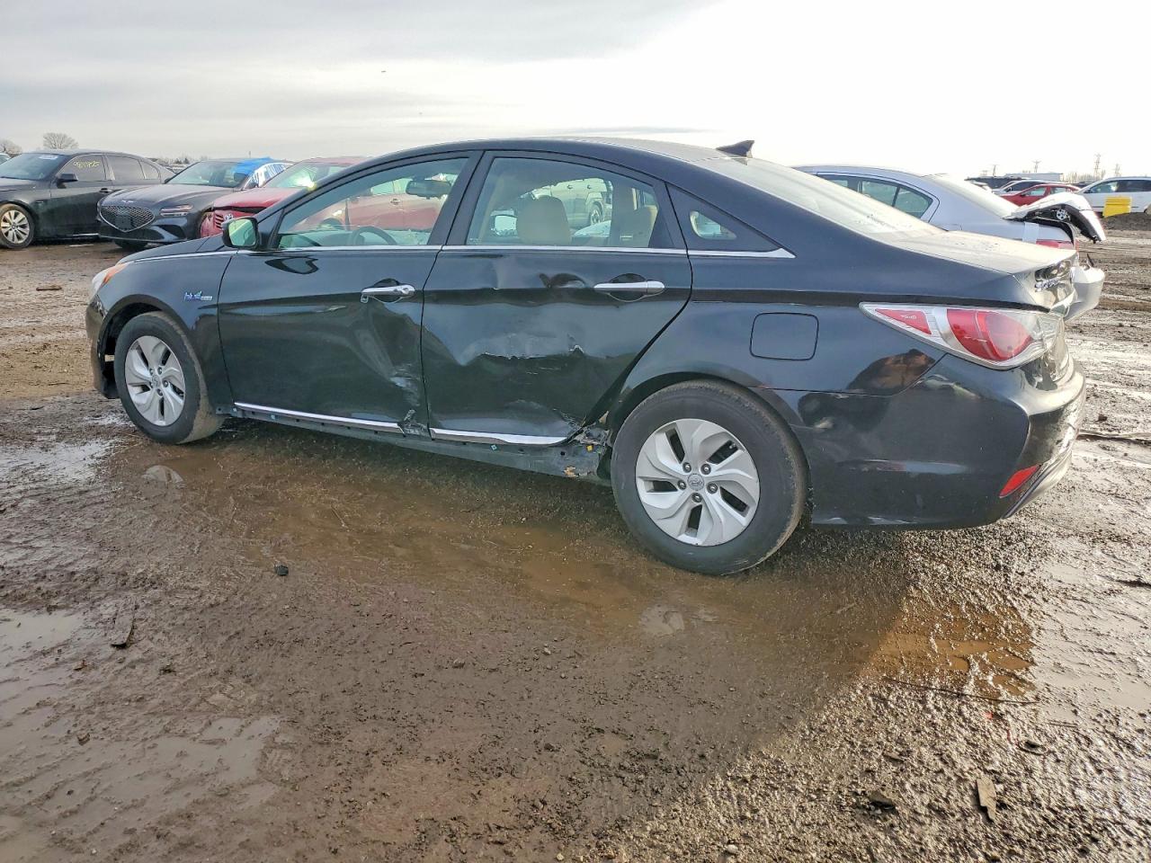 2014 HYUNDAI SONATA HYBRID photo 2