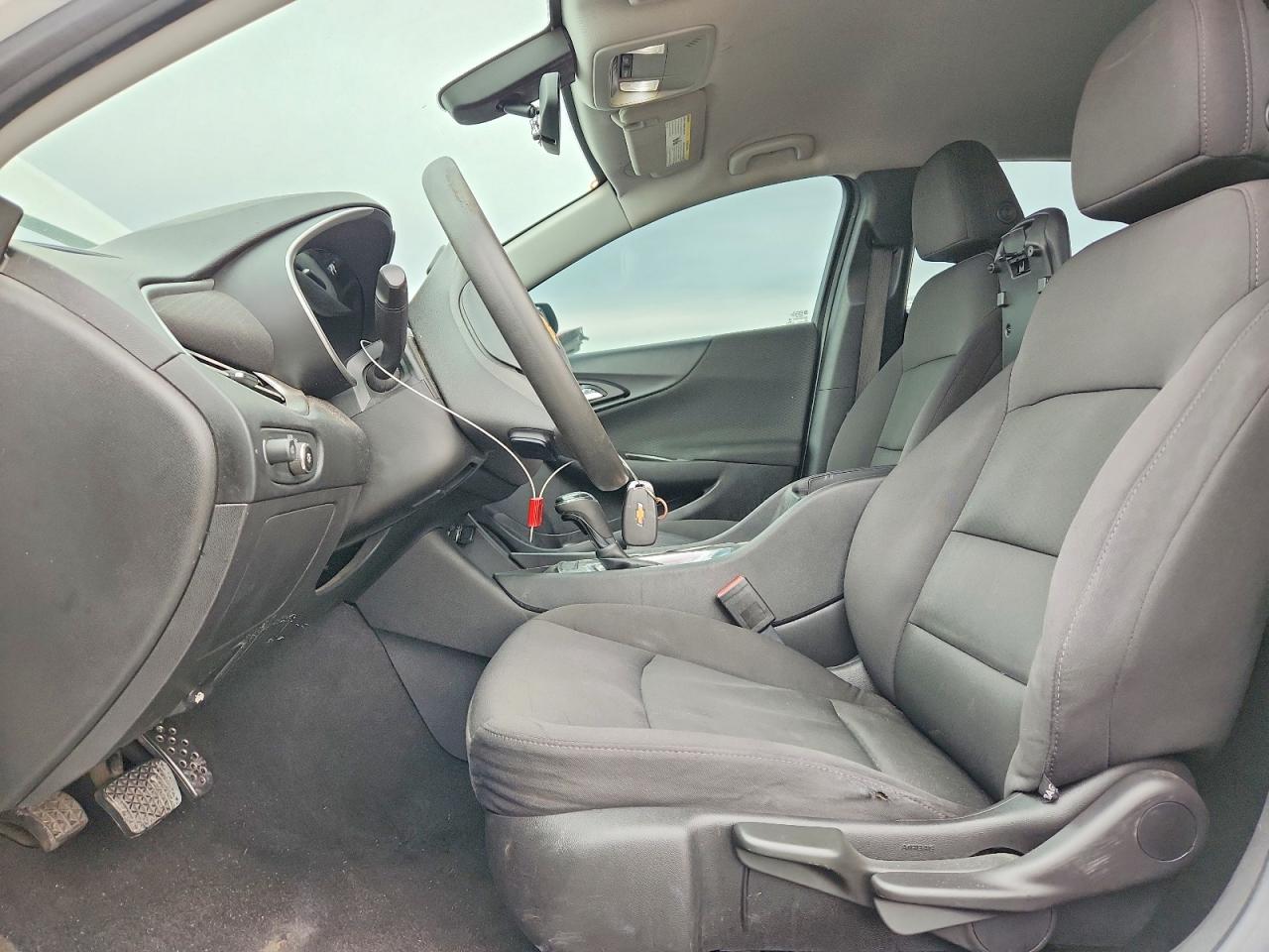 2017 CHEVROLET MALIBU LS photo 7