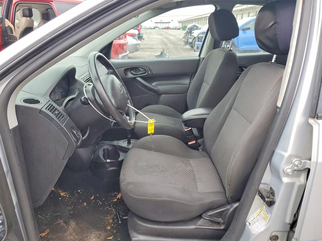 2006 FORD FOCUS ZX5 photo 13
