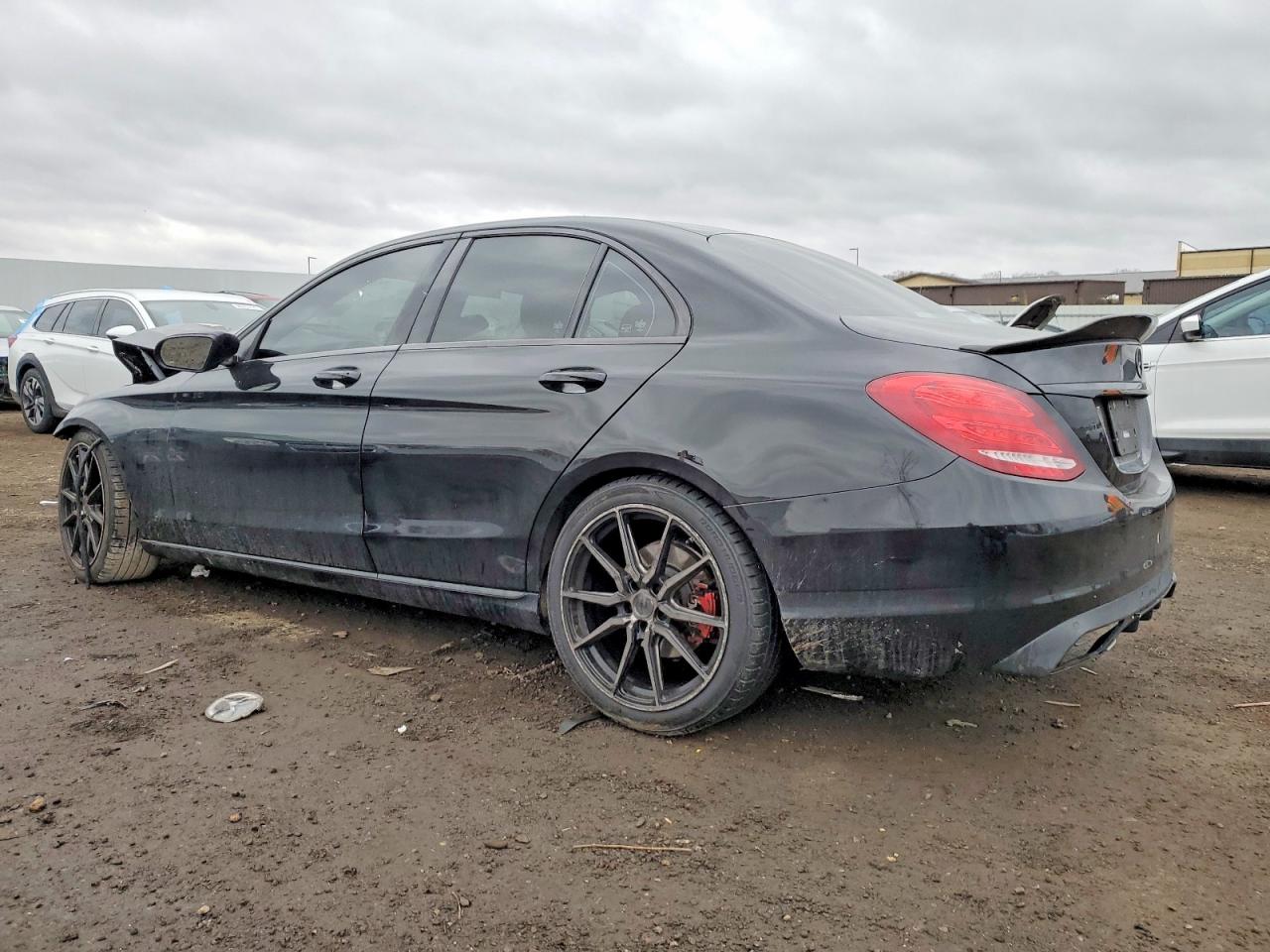 2015 MERCEDES-BENZ C 300 4MATIC photo 2