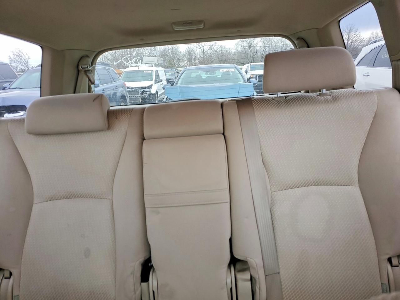 2004 TOYOTA HIGHLANDER photo 10