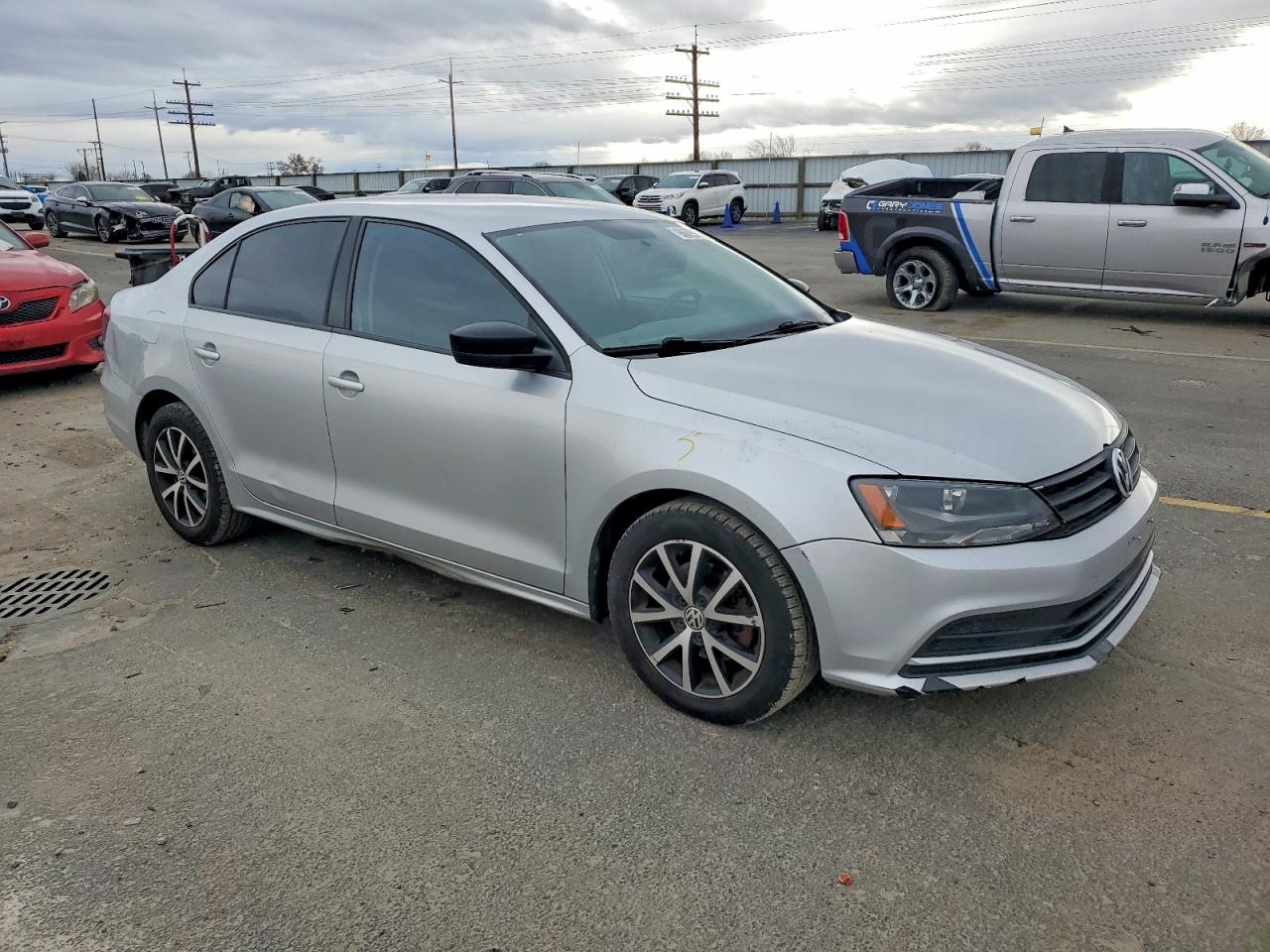 2016 VOLKSWAGEN JETTA SE photo 4
