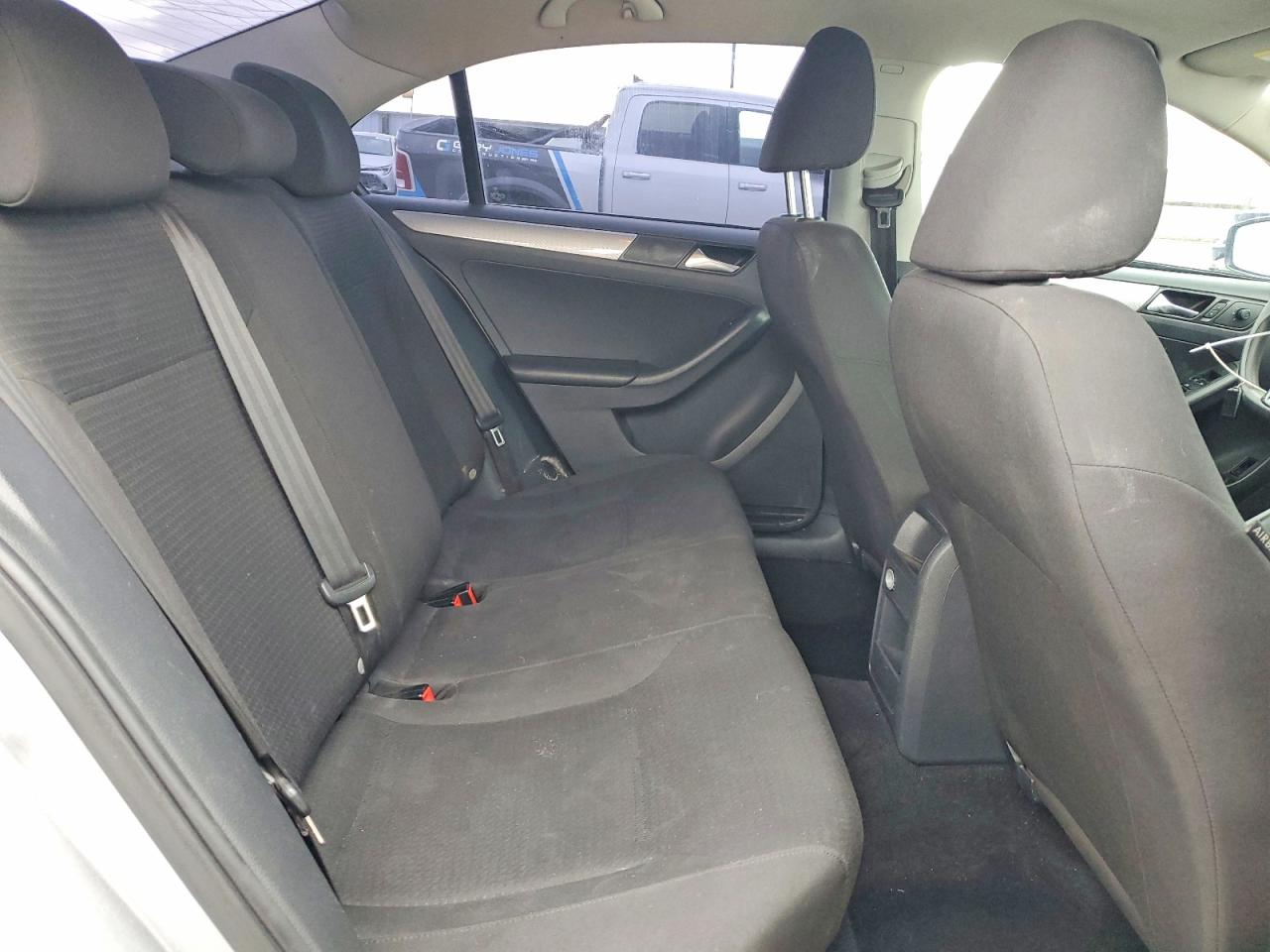 2016 VOLKSWAGEN JETTA SE photo 10
