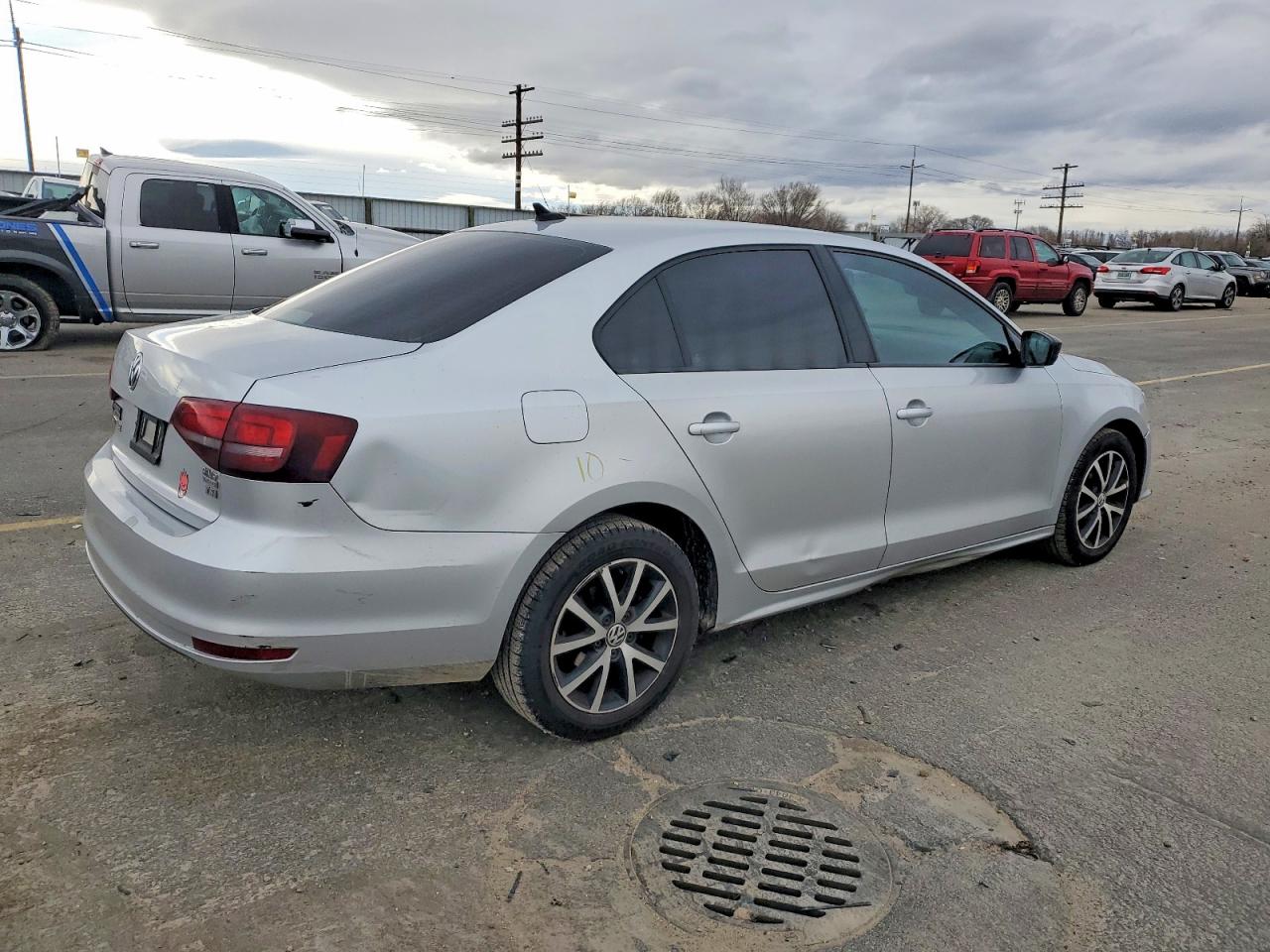 2016 VOLKSWAGEN JETTA SE photo 3