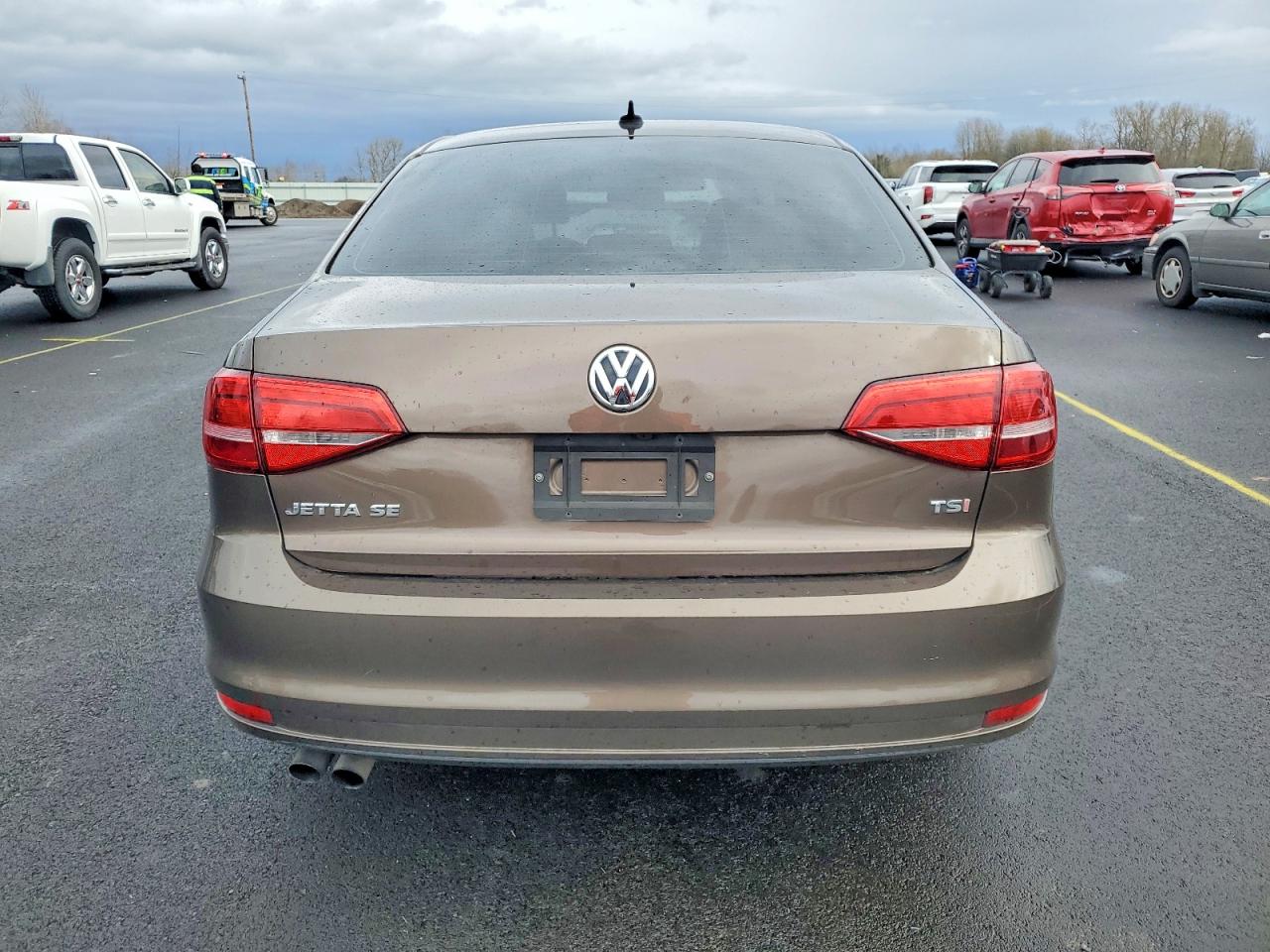2015 VOLKSWAGEN JETTA SE photo 6