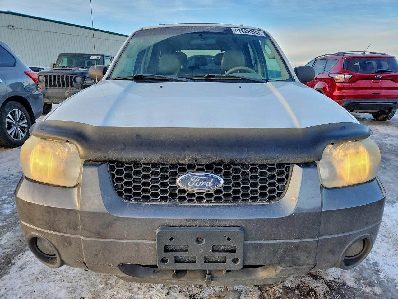 2005 FORD ESCAPE XLT photo 5