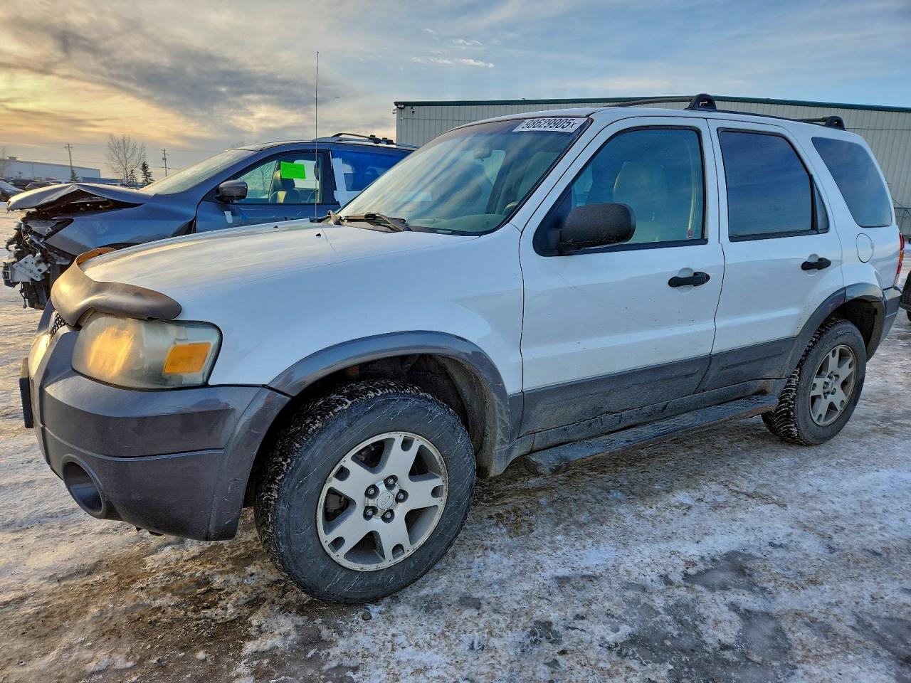 2005 FORD ESCAPE