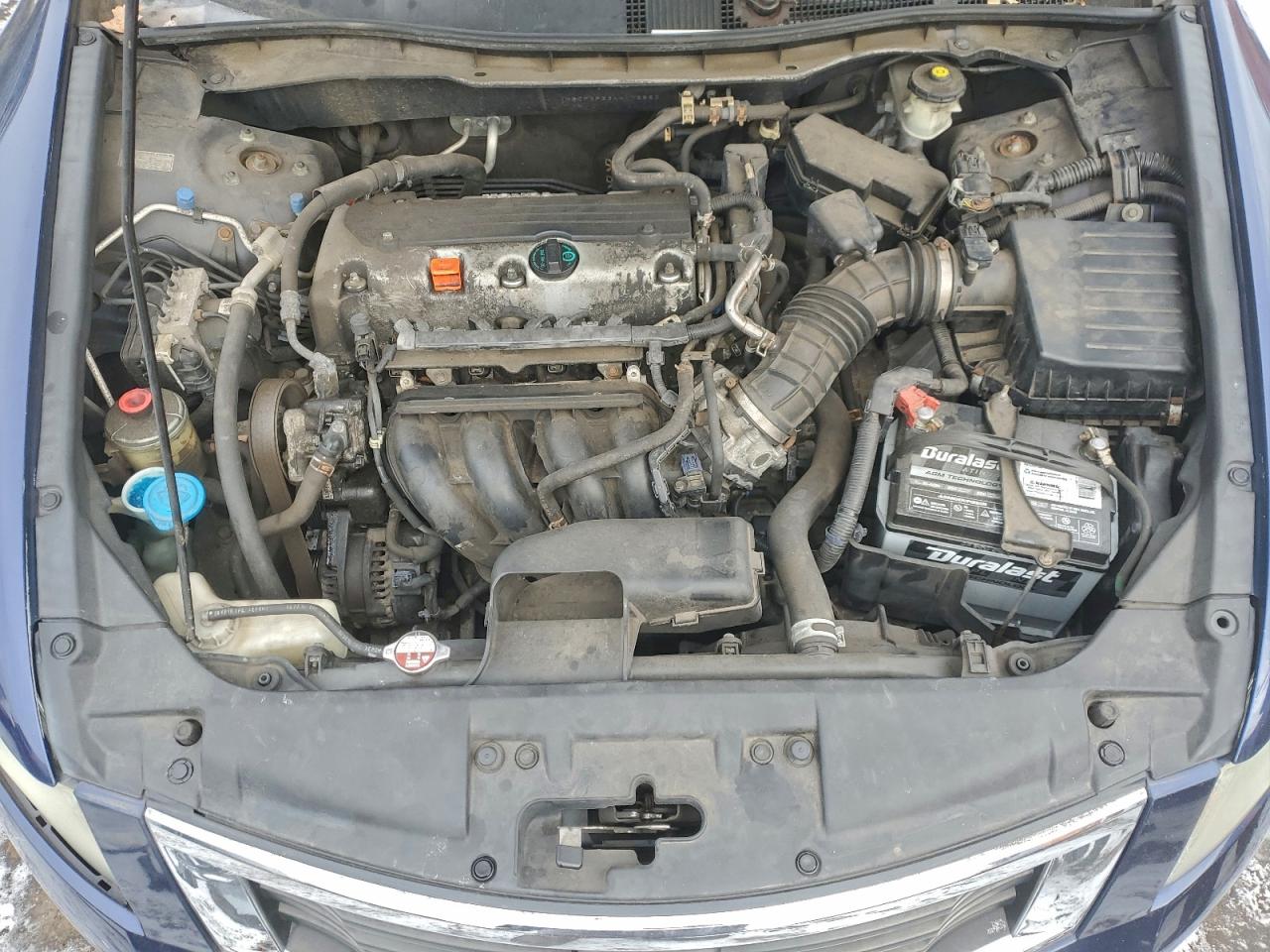 2010 HONDA ACCORD LX photo 11