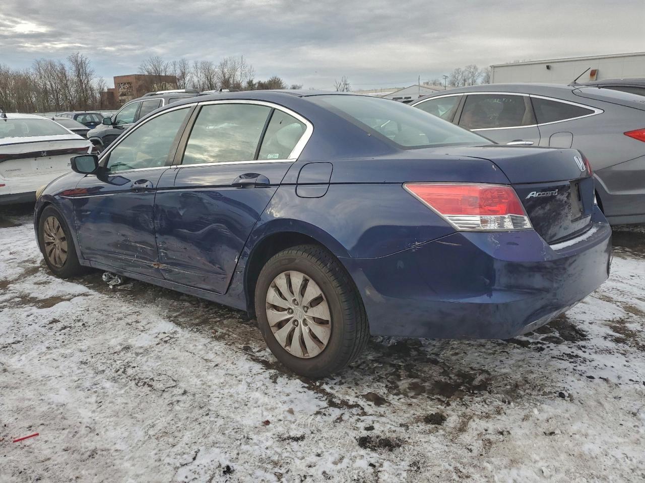 2010 HONDA ACCORD LX photo 2