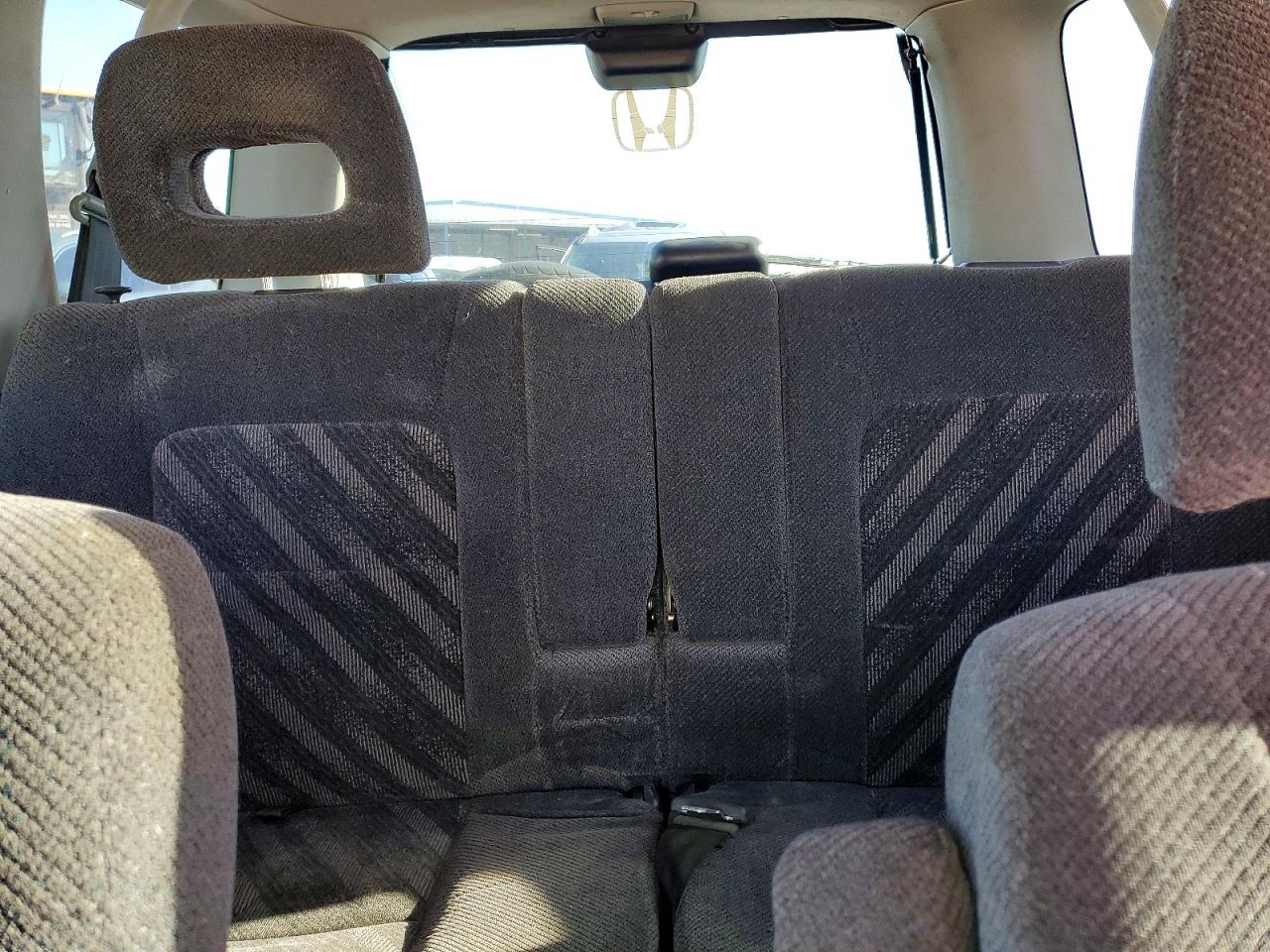 2000 HONDA CR-V photo 10